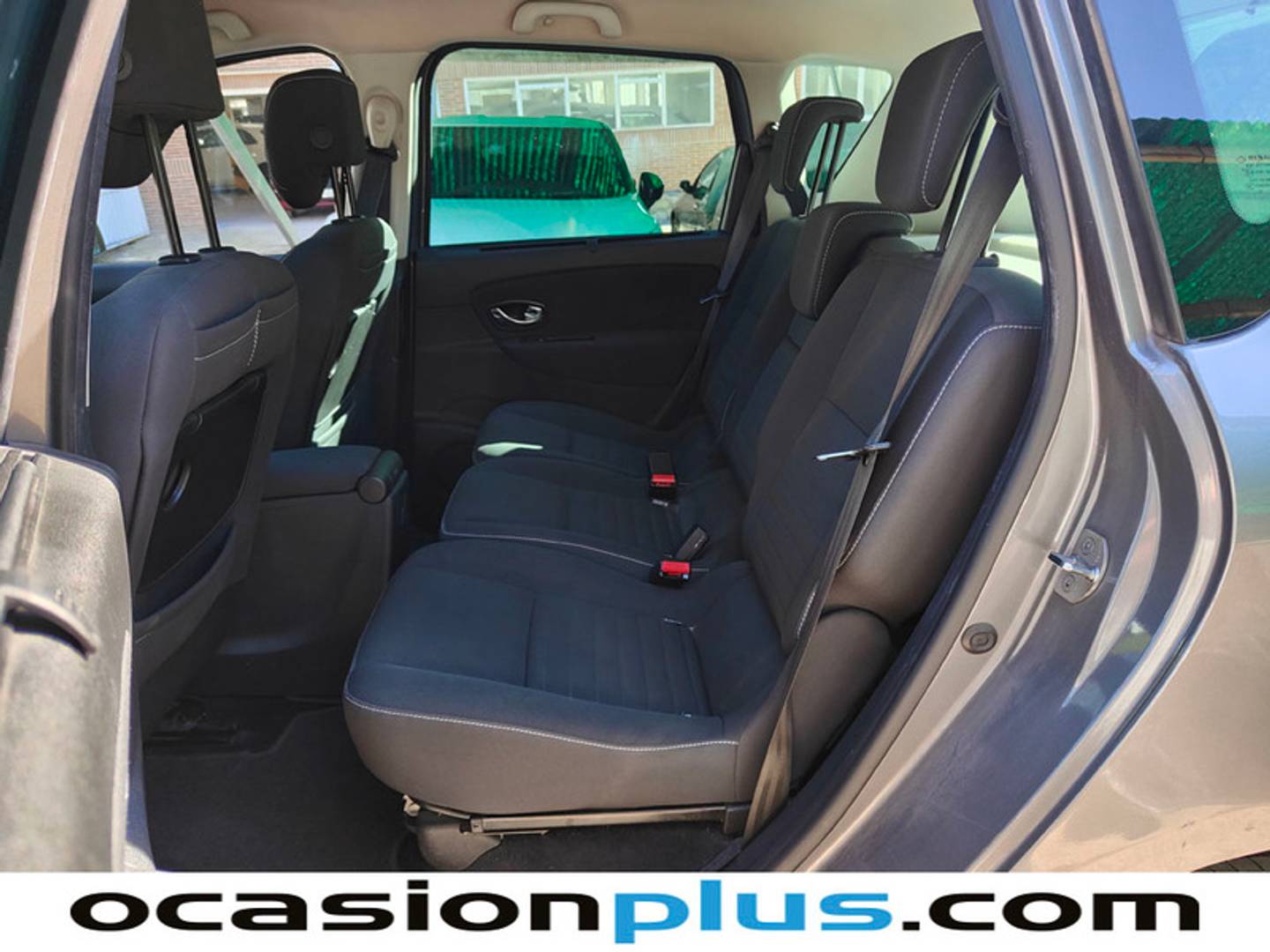 Foto asientos traseros Renault Scénic Renault Scenic Limited dCi (110 CV) EDC