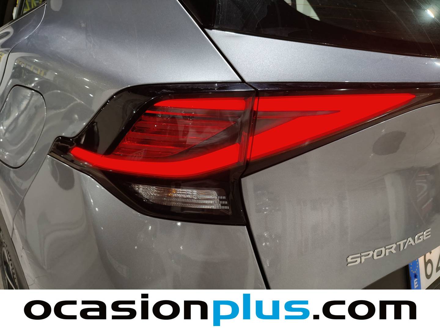 Accesorios del KIA Sportage KIA Sportage 1.6 T-GDi HEV Drive 4x2 (230 CV)