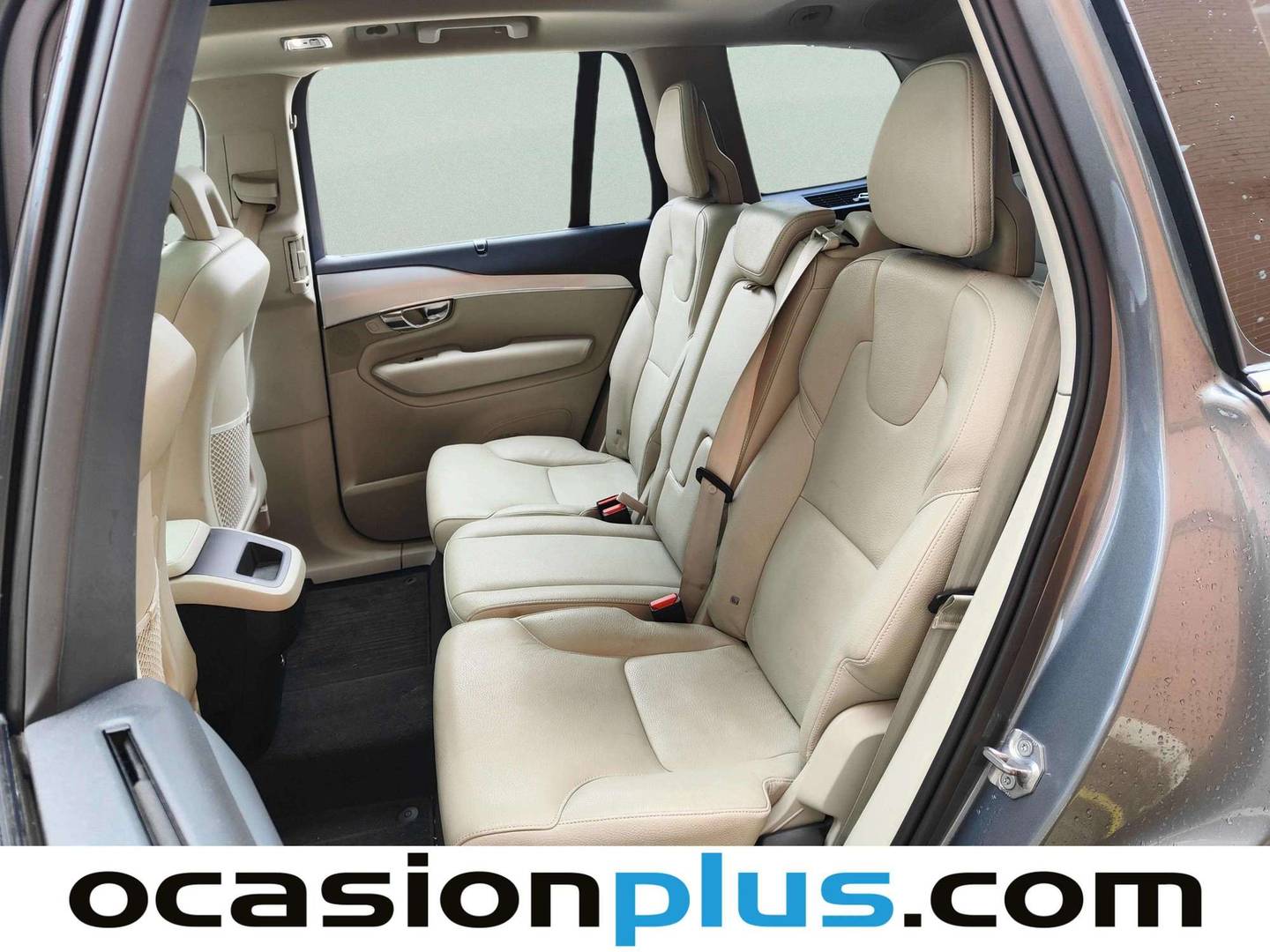 Foto Volvo XC90 Volvo XC90 D5 Momentum AWD Auto (235 CV) 7 Plazas