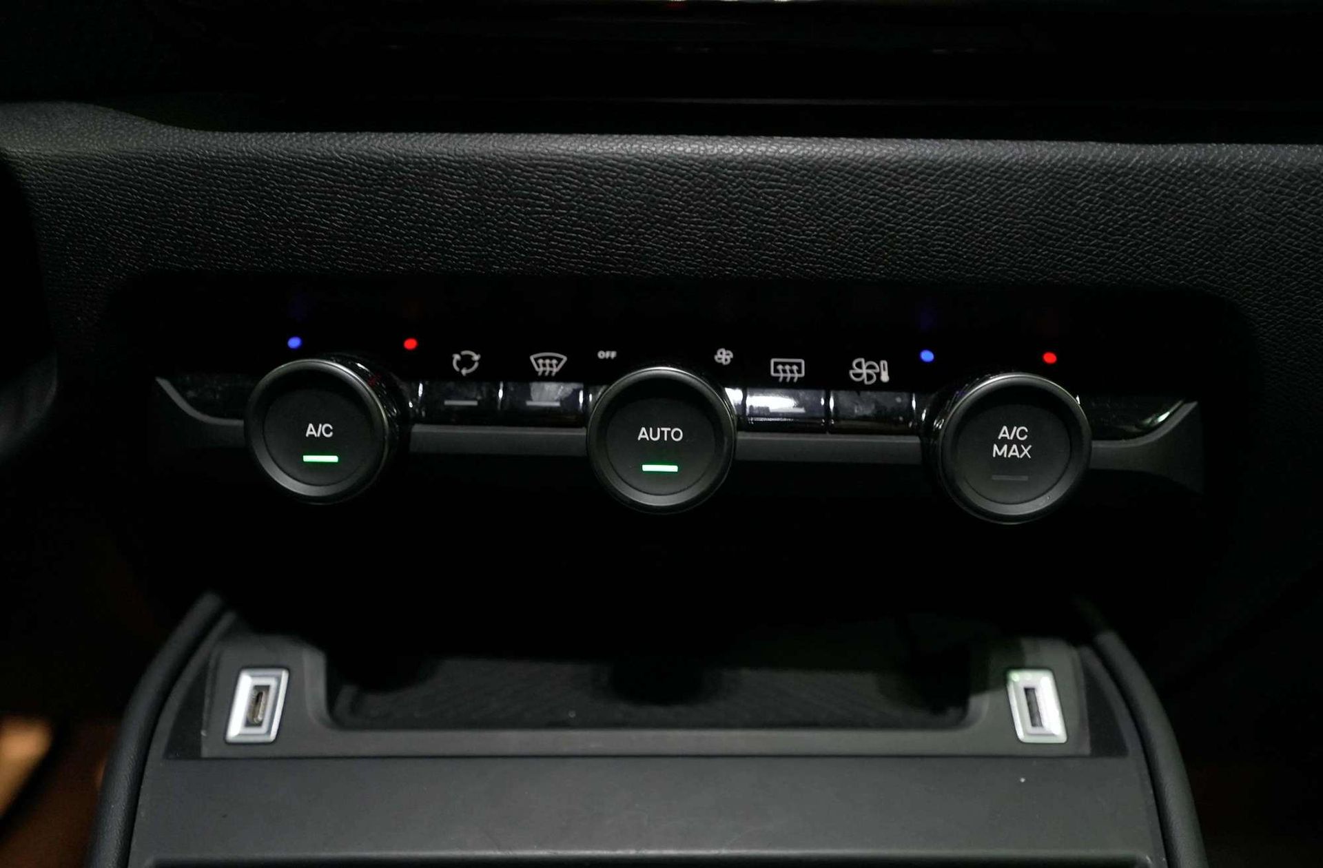 Citroën C4 PureTech 130 Feel Pack - foto 33