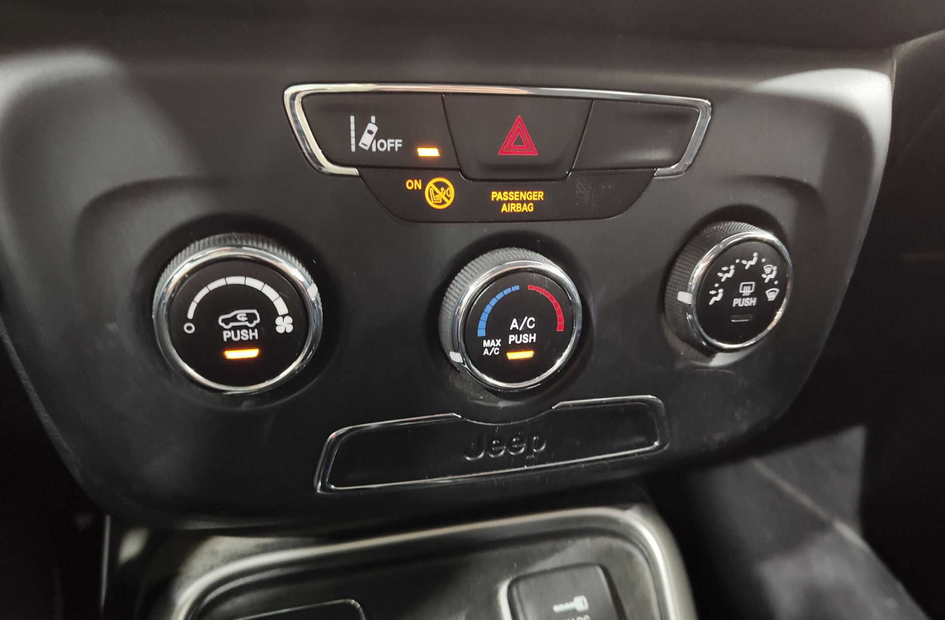 Jeep Compass 1.4 MultiAir Sport 4x2 - foto 25