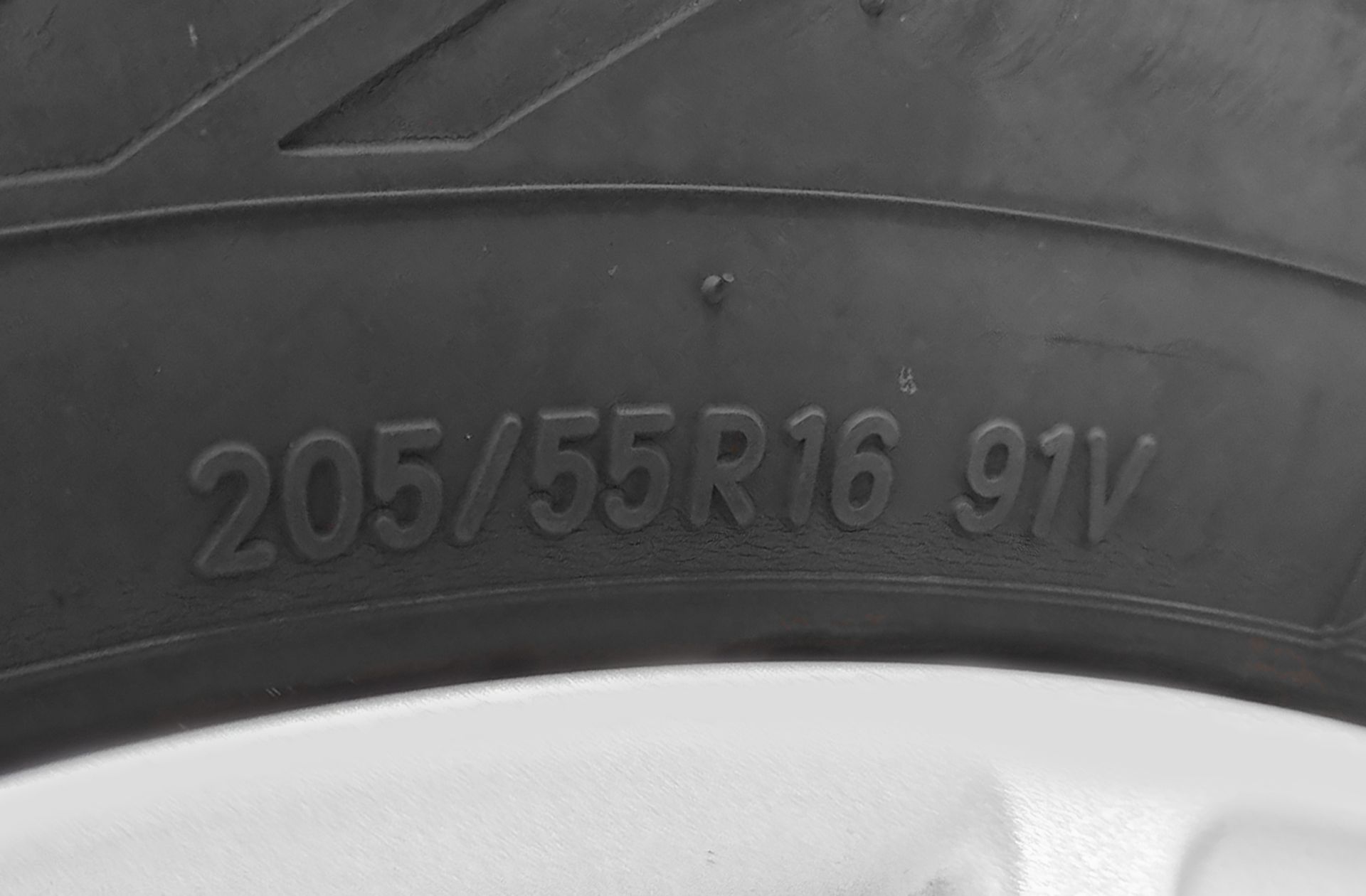 Ford Focus 1.5 TDCi Trend+ Powershift - foto 32