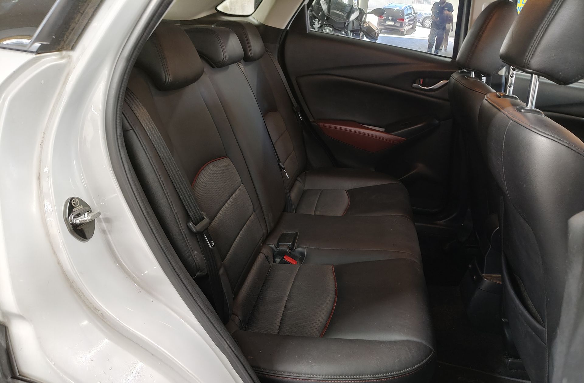 Mazda CX-3 2.0 Skyactiv GE i-Eloop Luxury 4WD - foto 15