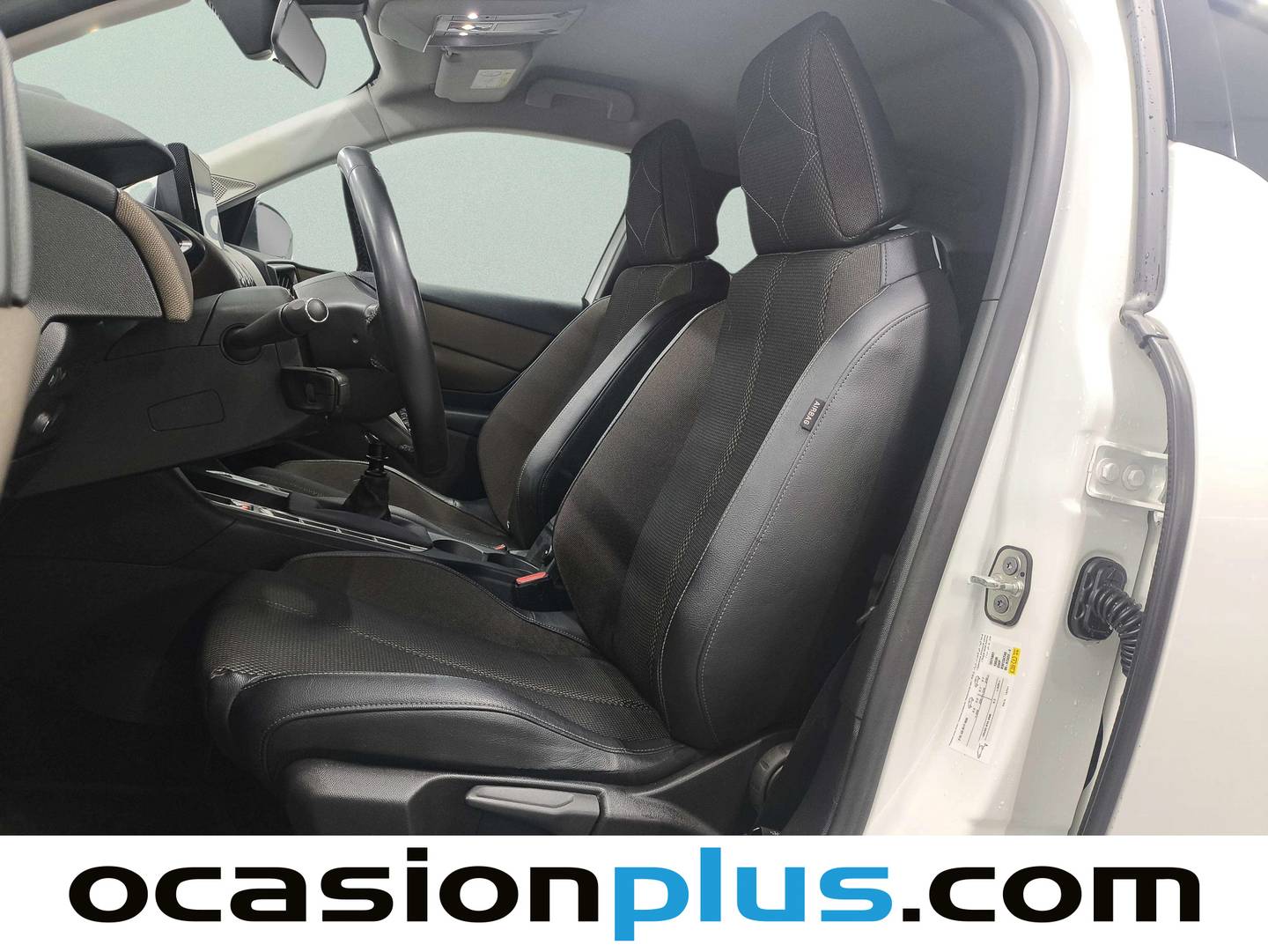 Foto asientos delanteros DS DS 3 Crossback DS DS3 Crossback BlueHDi 100 So Chic (100 CV)