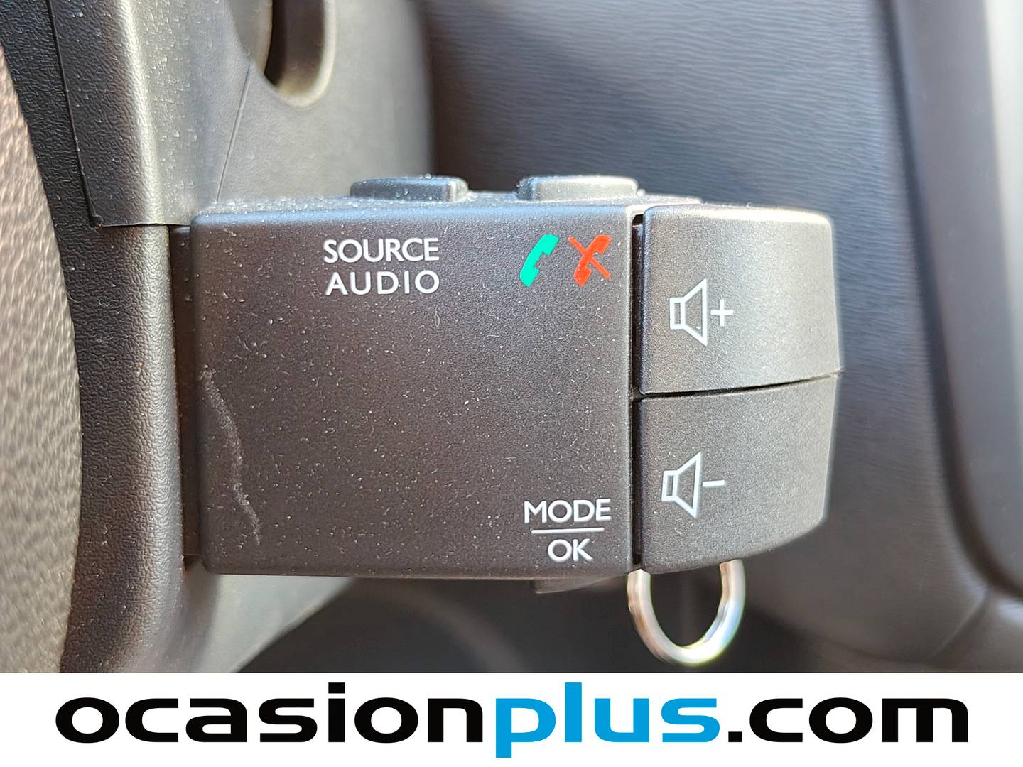 Equipamiento del Dacia Dokker Dacia Dokker Essential 1.6 (102 CV) GLP