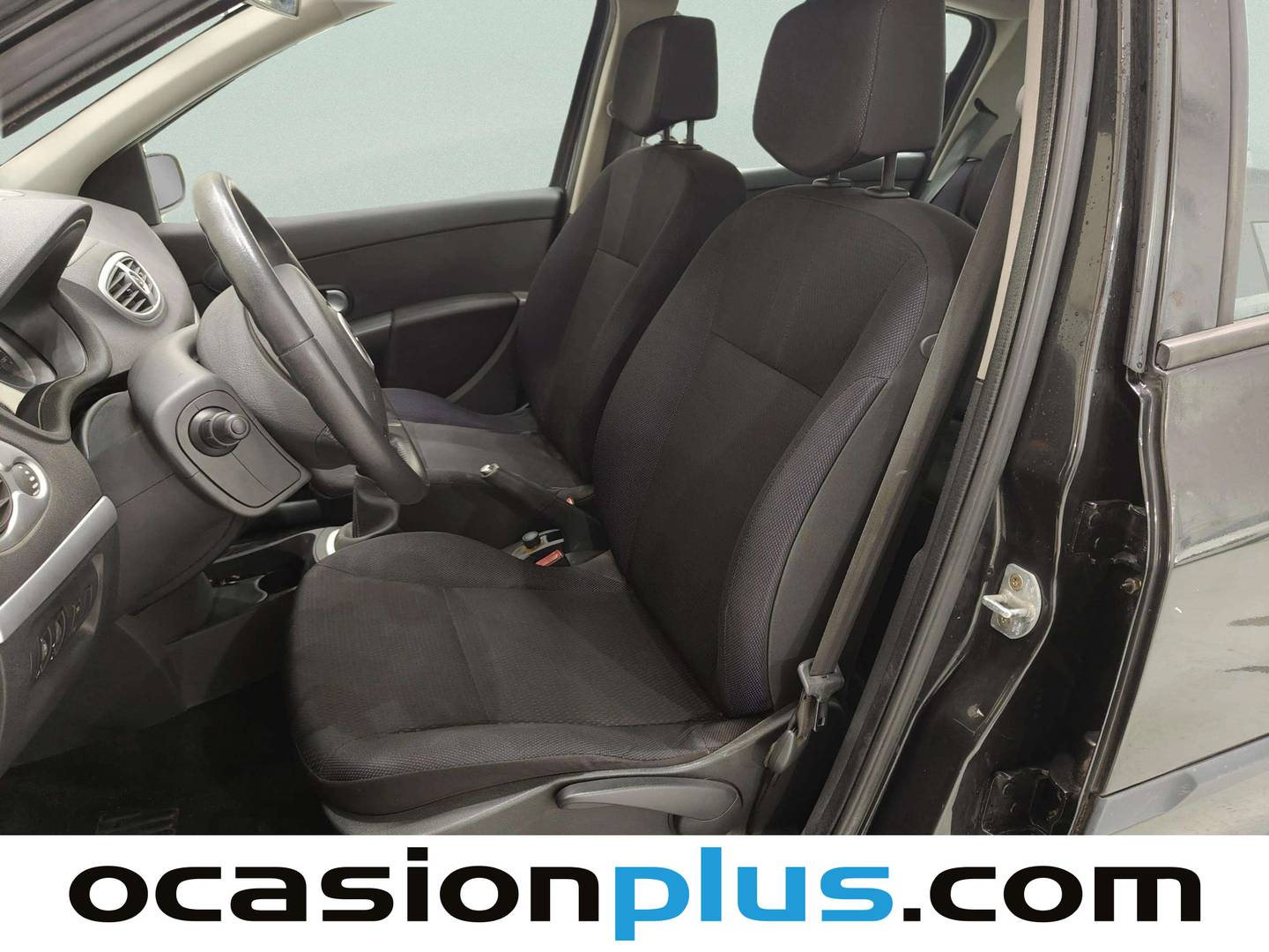Foto asientos delanteros Renault Clio Renault Clio 1.4 16v Dynamique (100 CV)