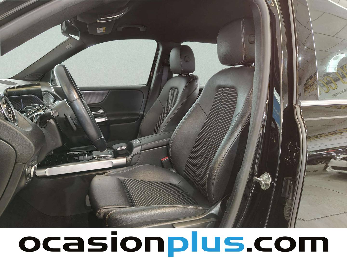 Foto asientos delanteros Mercedes GLB Mercedes GLB 200 d (150 CV)