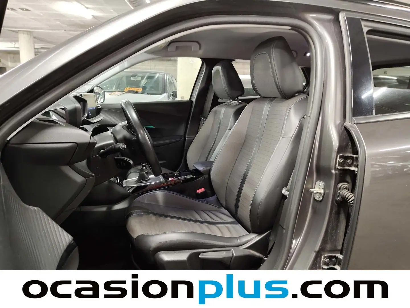 Foto Peugeot 2008 Peugeot 2008 PureTech 130 S&S Allure Pack (130 CV)