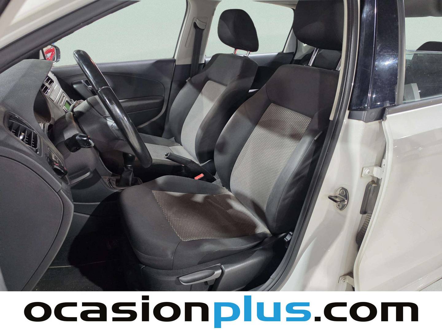 Foto asientos delanteros Volkswagen Polo Volkswagen Polo Advance 1.6 TDI (90 CV)