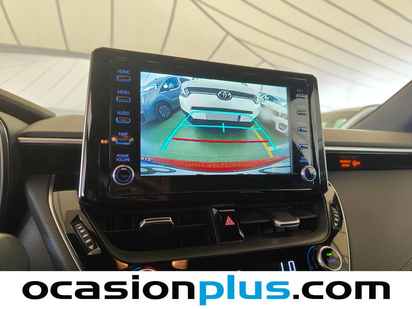 Extras del Toyota Corolla Toyota Corolla Touring Sports 125H Active Tech E-CVT (122 CV)