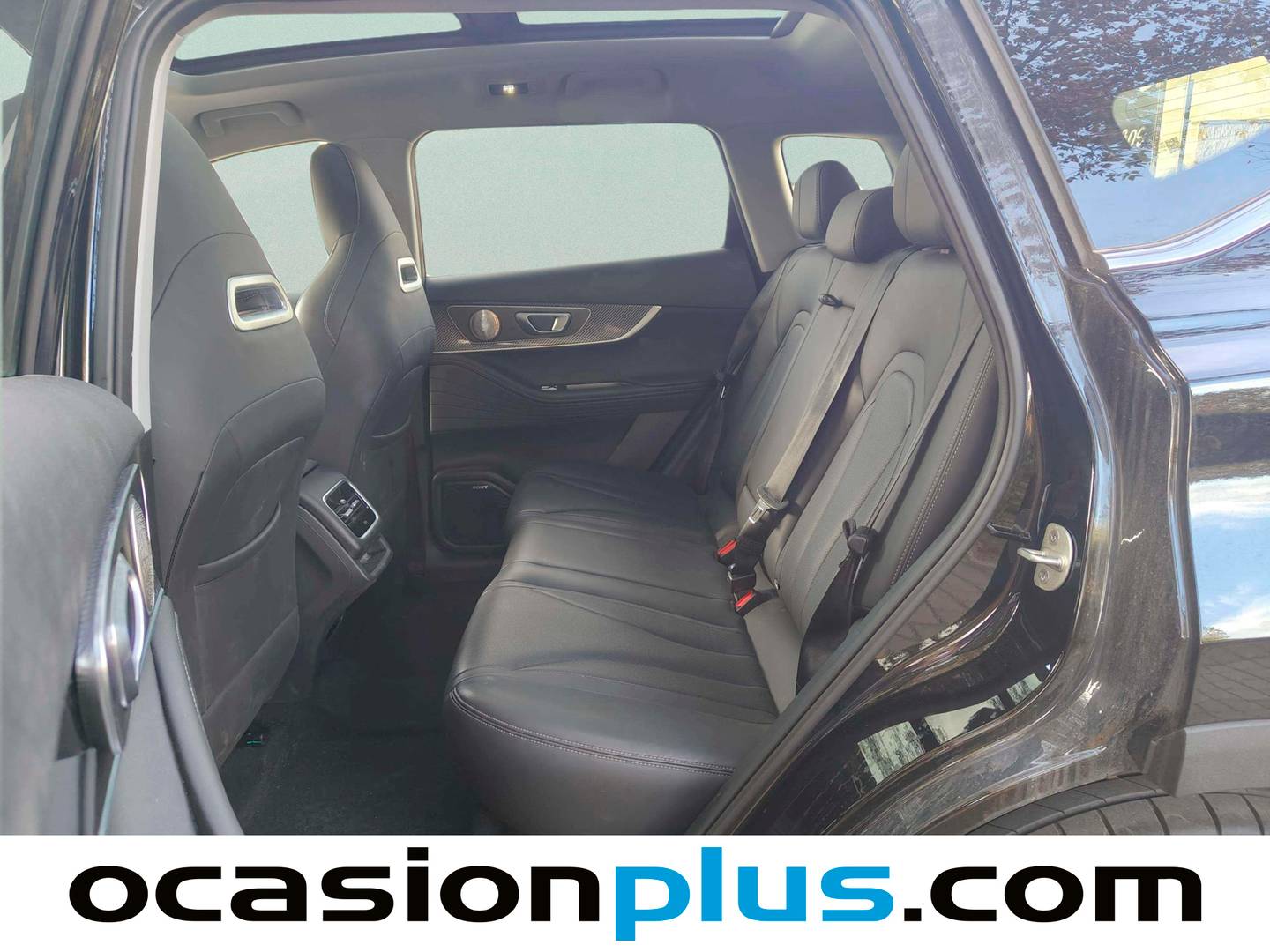 Foto asientos traseros EBRO S700 EBRO S700 1.6 TGDI Luxury 7 DCT (147 CV)