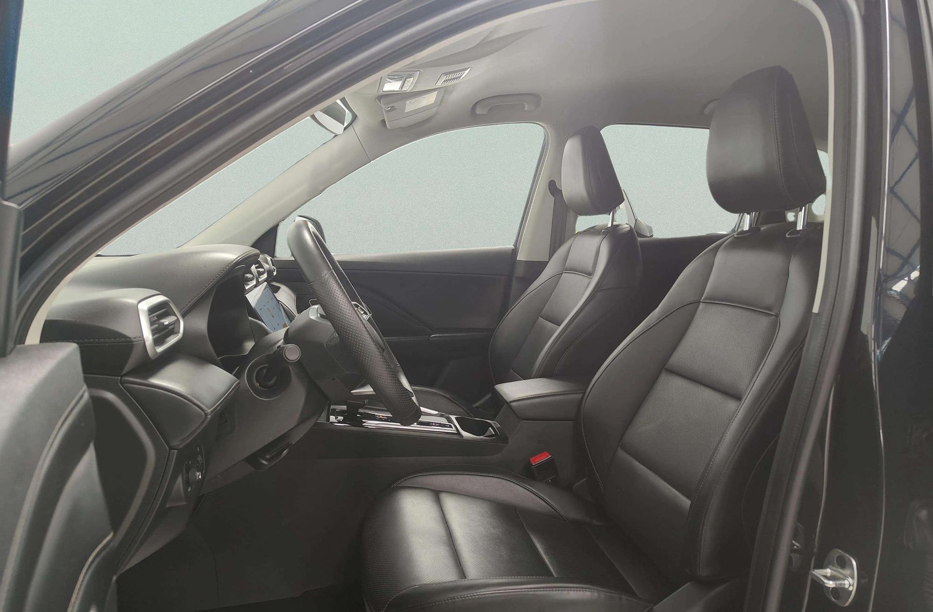 MG ZS 1.5 Hybrid+ Luxury - foto 12