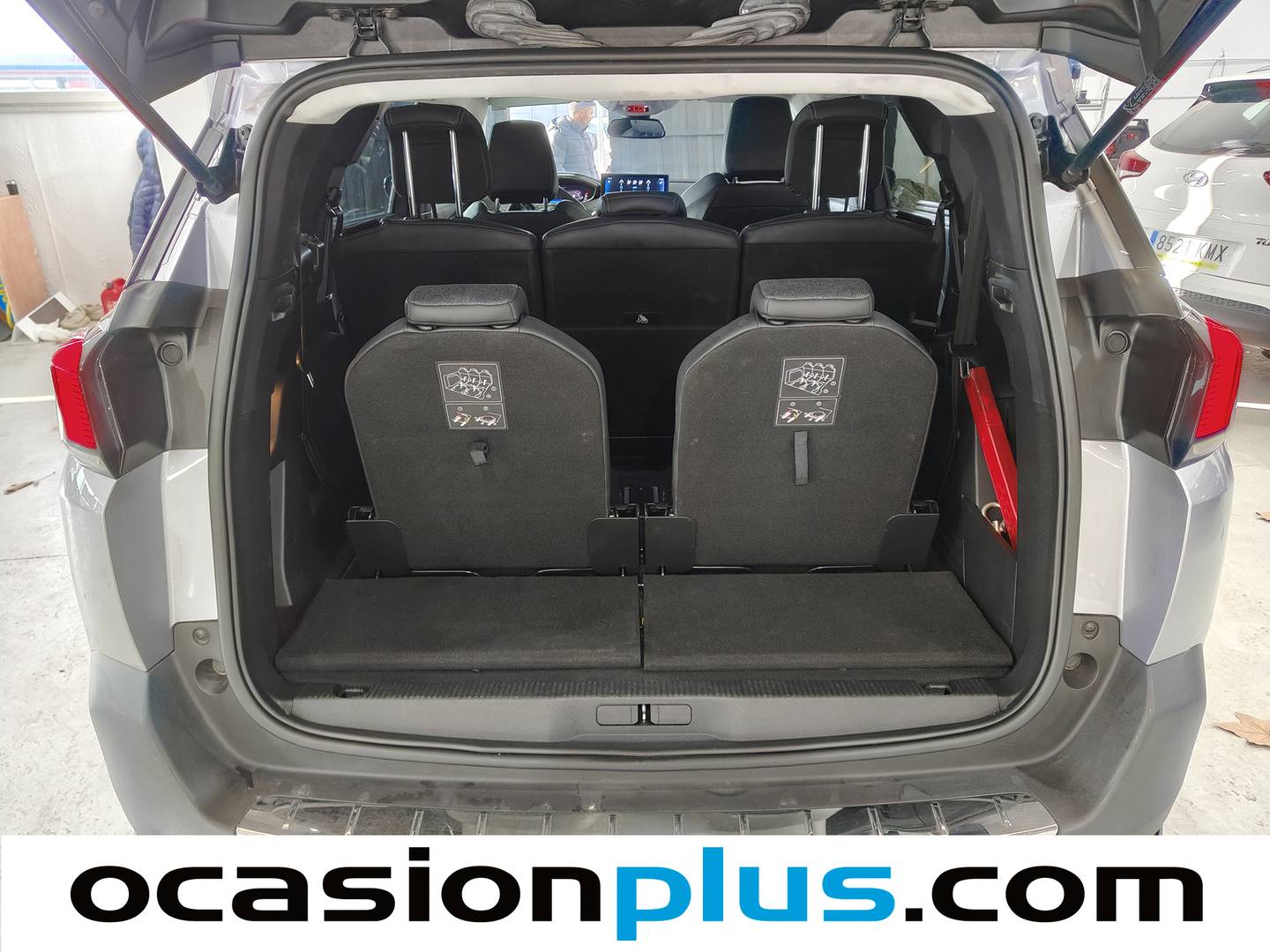 Peugeot 5008 Peugeot 5008 PureTech 130 S&S Allure EAT8 (130 CV) 7 Plazas automático