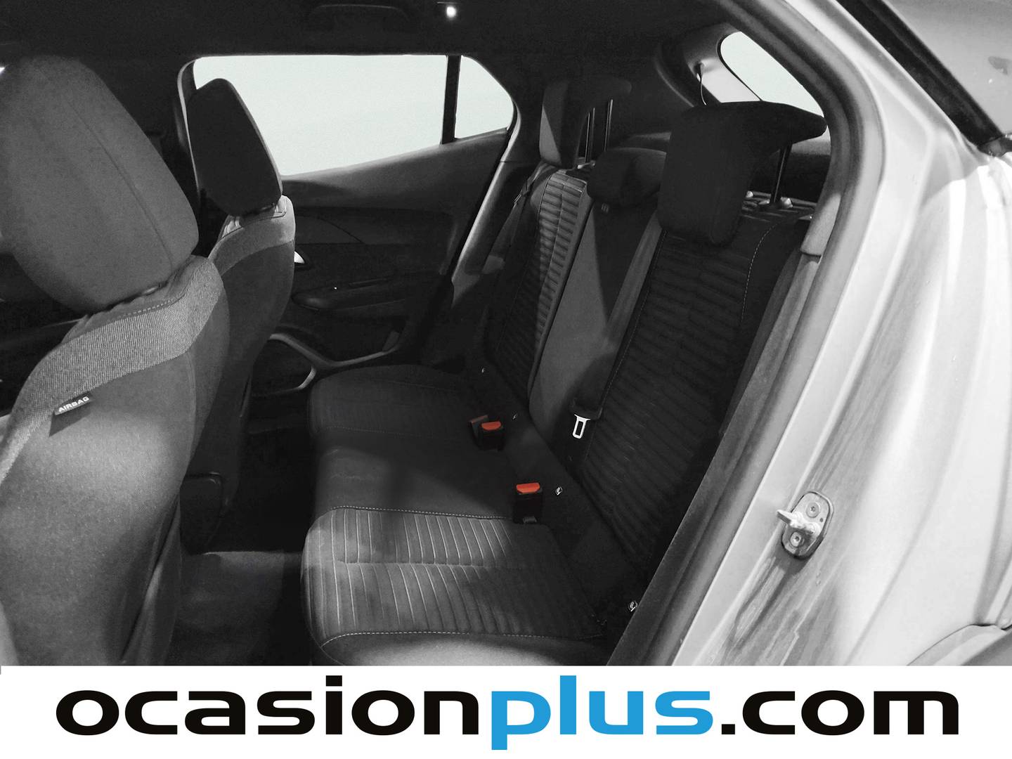 Foto asientos traseros Peugeot 2008 Peugeot 2008 PureTech 100 S&S Active (100 CV)
