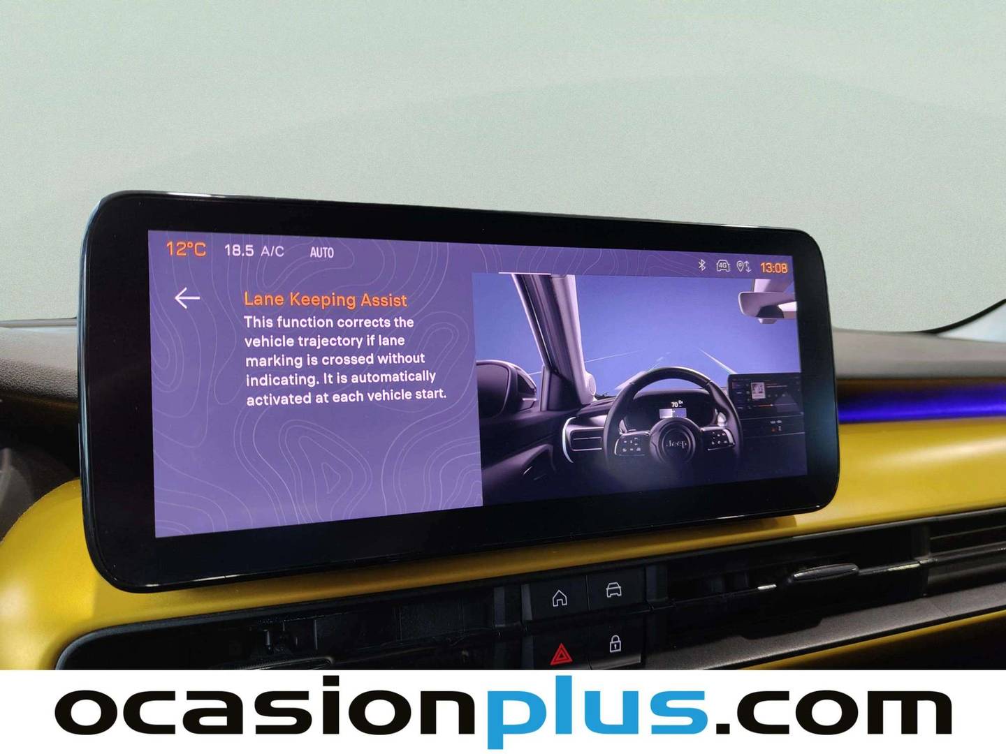 Foto Jeep Avenger Jeep Avenger 1.2 G Summit (100 CV)