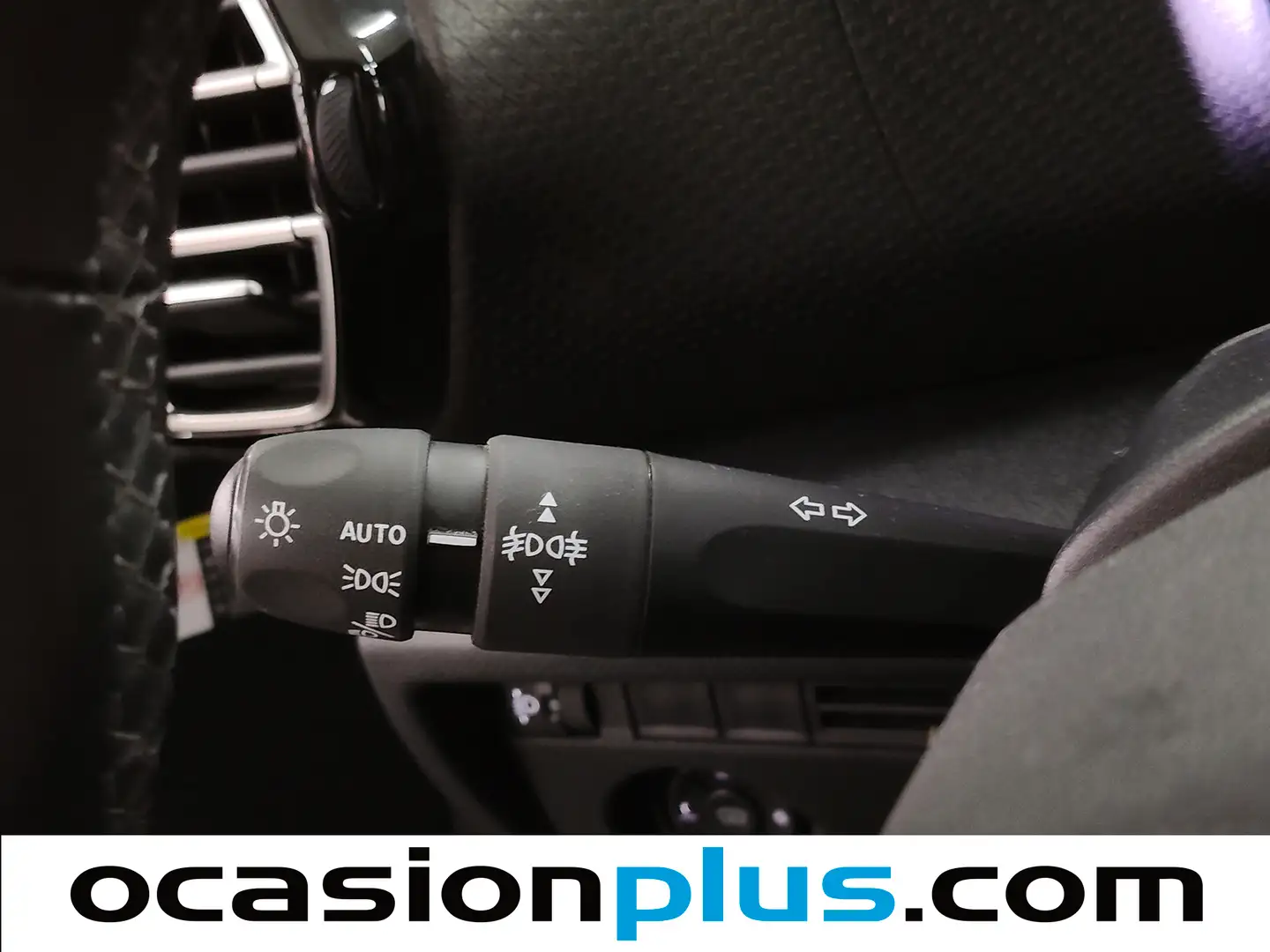 Foto Citroën C4 Citroen C4 PureTech 130 S&S Shine (130 CV)