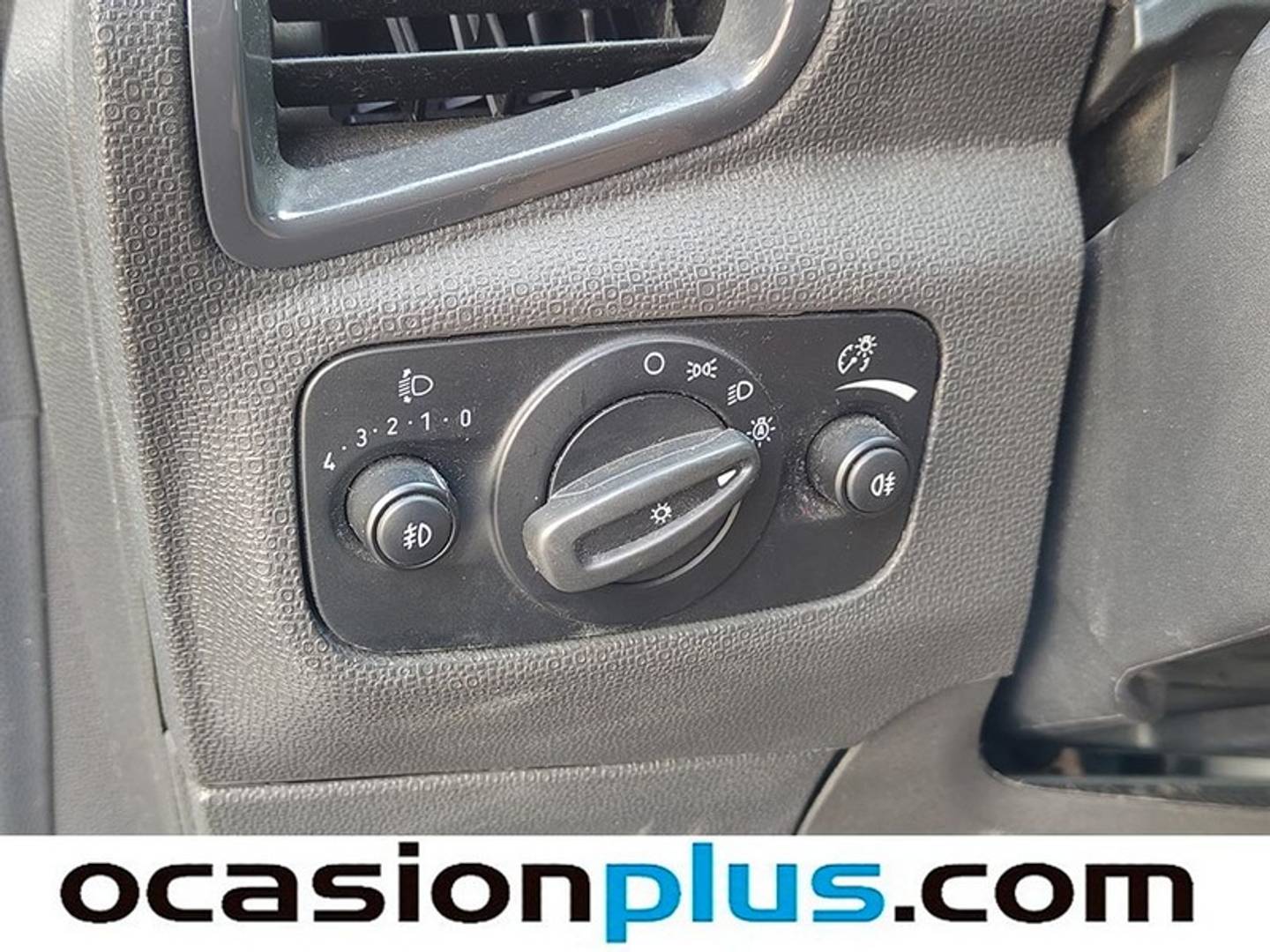 Equipamiento del Ford EcoSport Ford EcoSport 1.5 TDCi Titanium (95 CV)