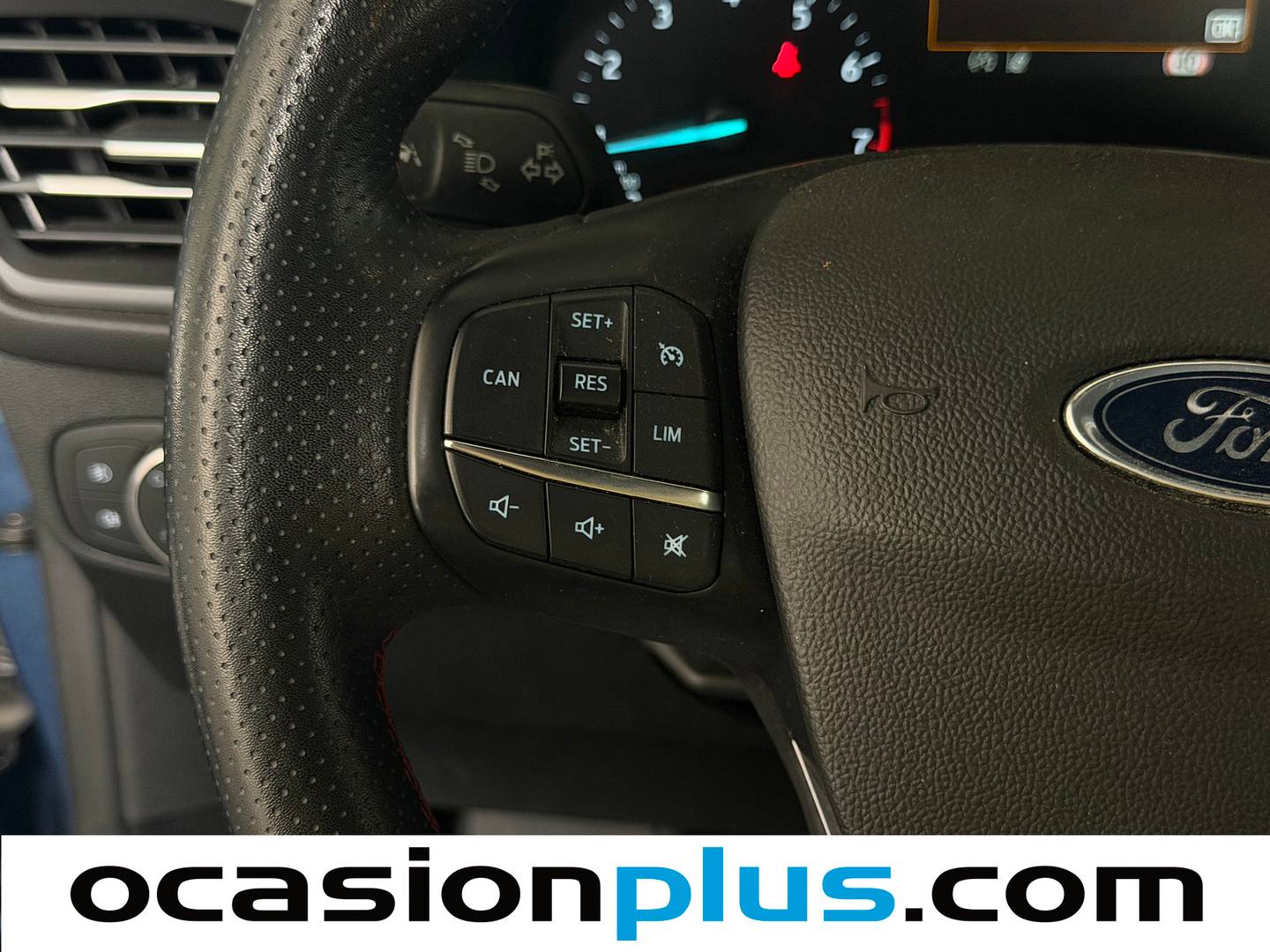 Ford Focus Ford Focus 1.0 Ecoboost MHEV ST-Line (155 CV) seminuevo