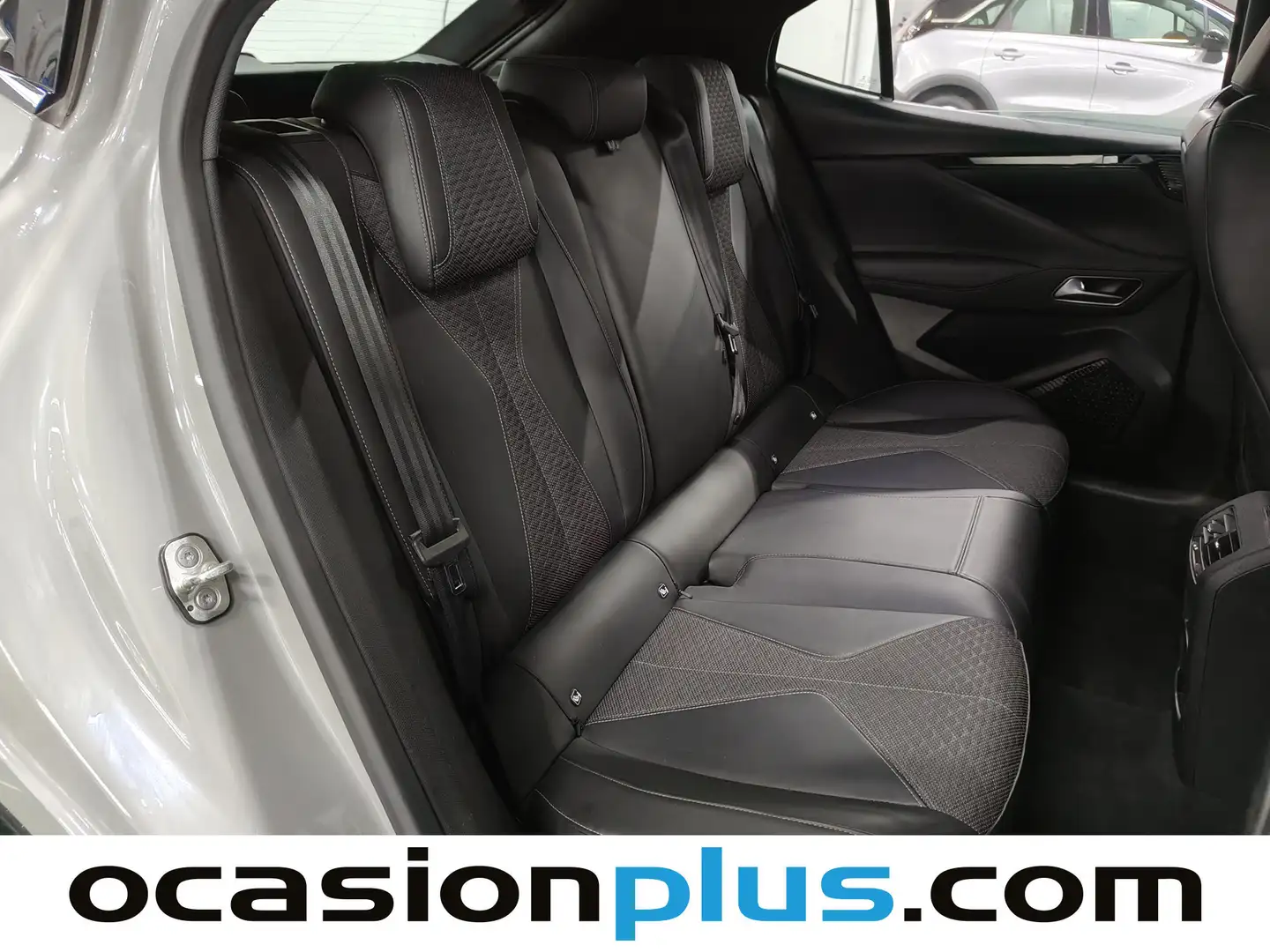 Foto DS DS 4 DS DS4 BlueHDi 130 Trocadero Auto (130 CV)