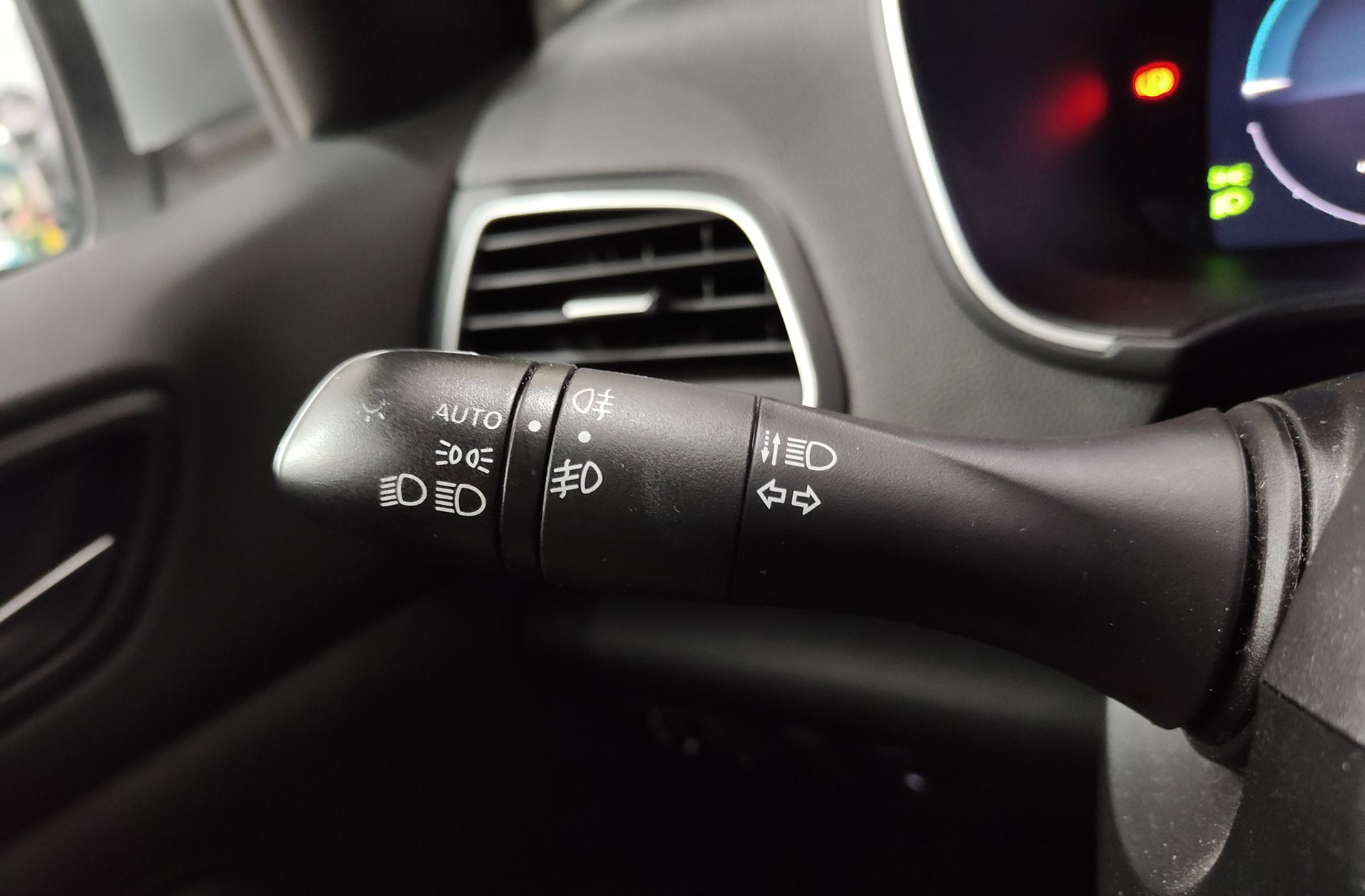 Renault Mégane Sport Tourer Zen E-Tech - foto 22