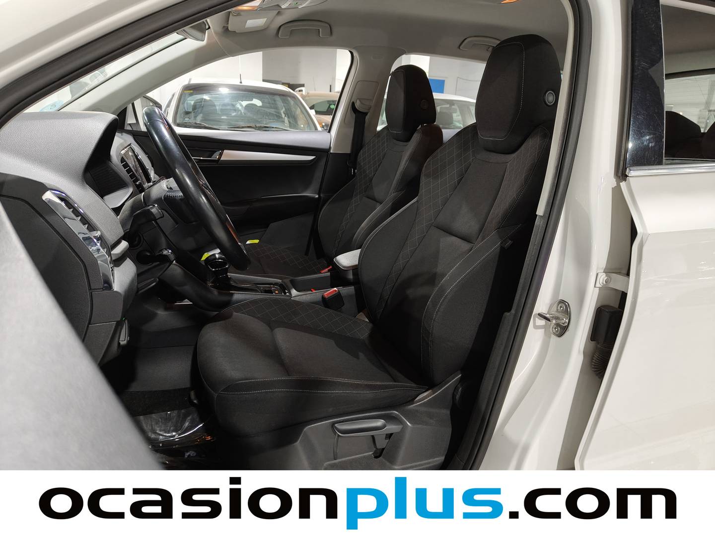 Foto asientos delanteros Skoda Karoq Skoda Karoq 2.0 TDI Ambition 4X4 DSG  (150 CV)