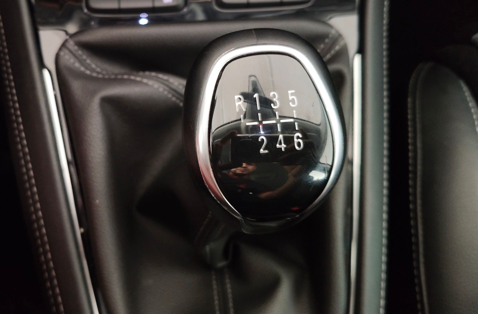 Opel Grandland 1.2 Turbo XHT GS - foto 5