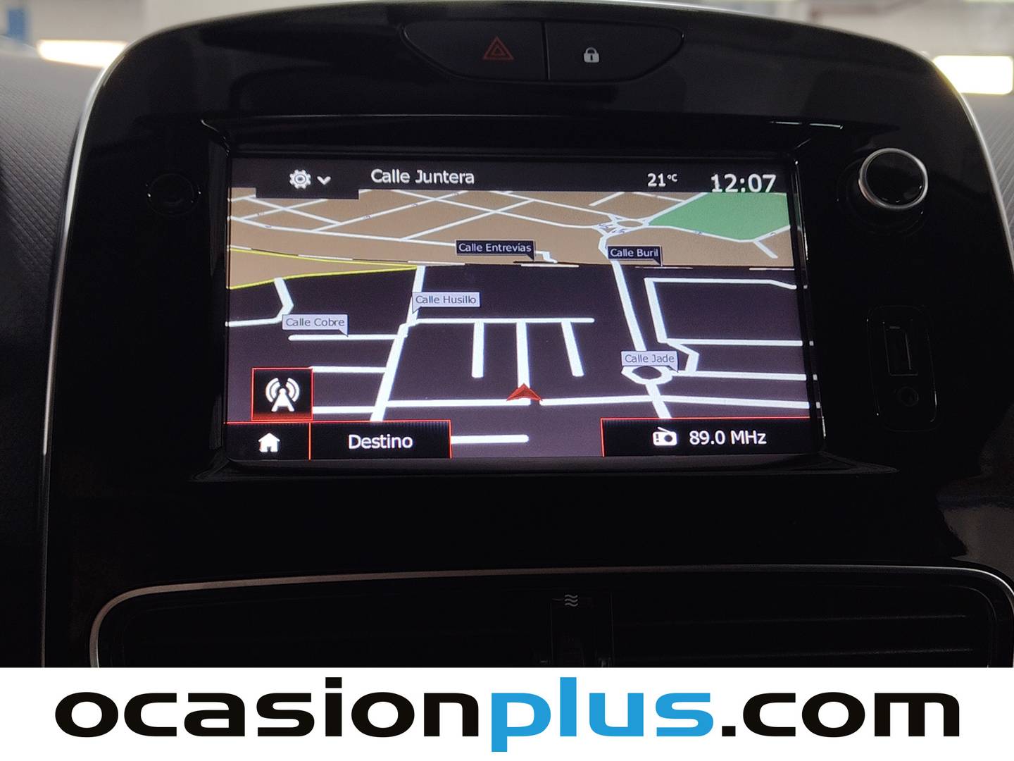 Extras y acabados del Renault Clio Renault Clio Limited 1.2 16v (75 CV)
