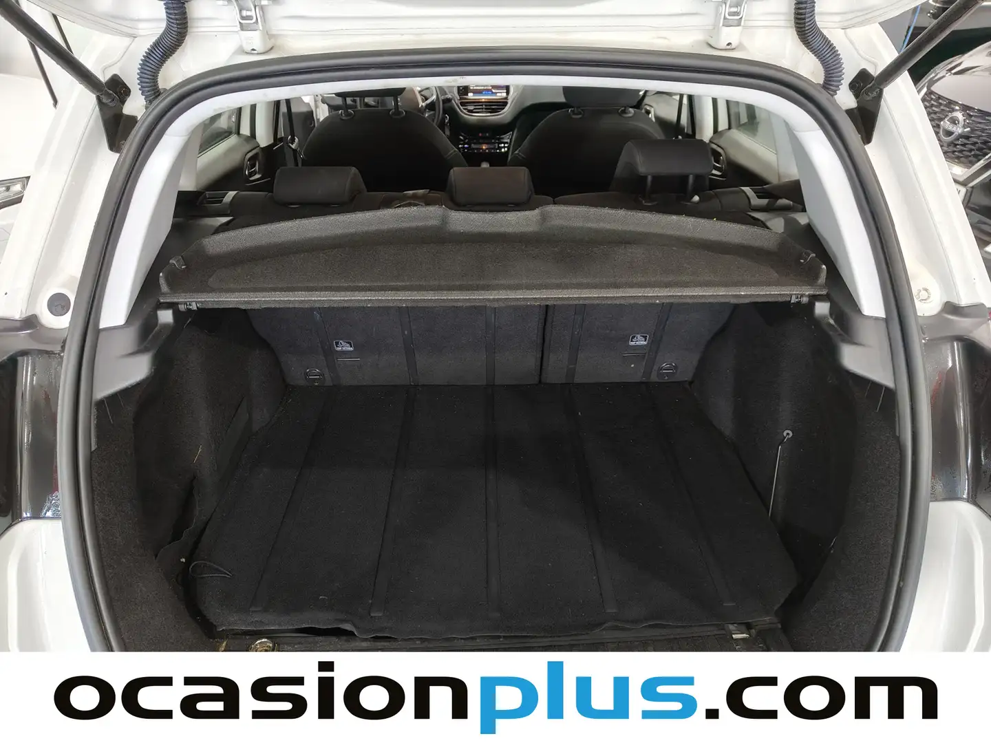 Foto Peugeot 2008 Peugeot 2008 VTI 82 Active  (82 CV)