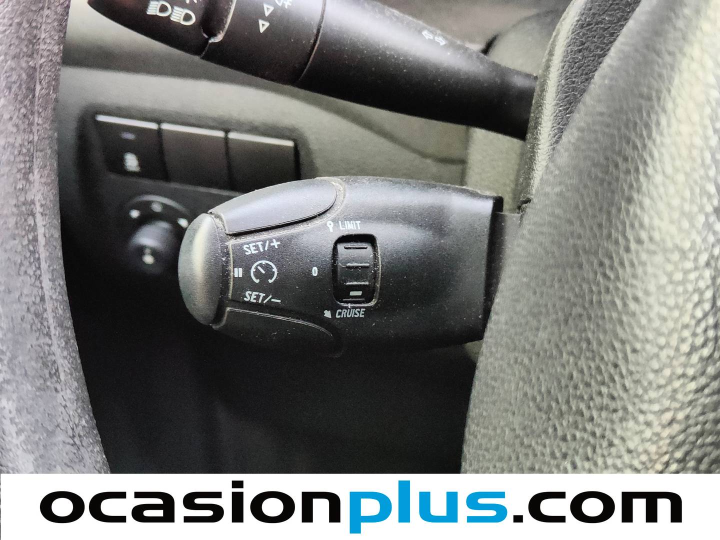 Foto Peugeot Partner Peugeot Partner Tepee BlueHDi 100 Active (100 CV)