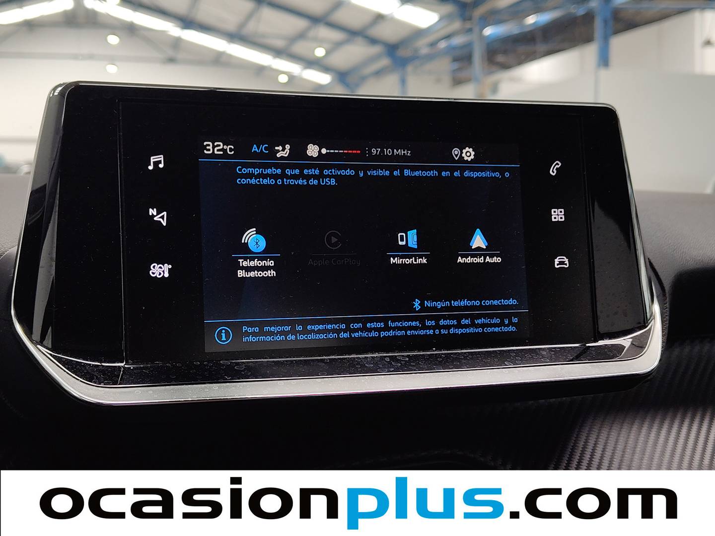 Equipamiento del Peugeot 208 Peugeot 208 PureTech 75 S&S Active (75 CV)