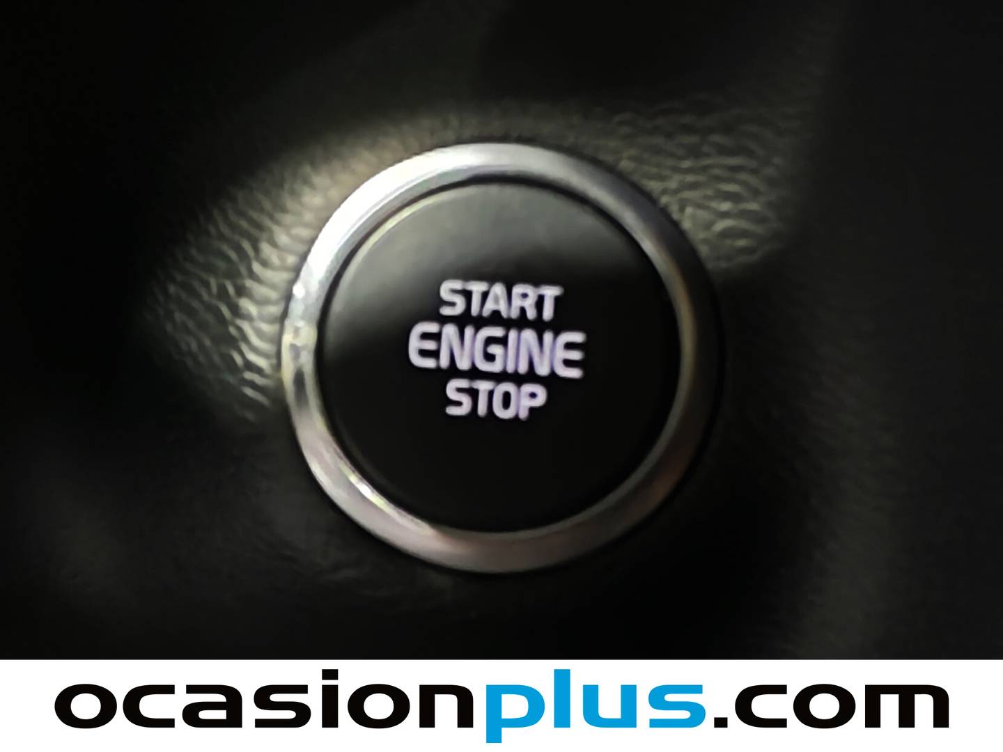 Foto Volvo XC40 Volvo XC40 B3 G Momentum Pro Auto (163 CV)