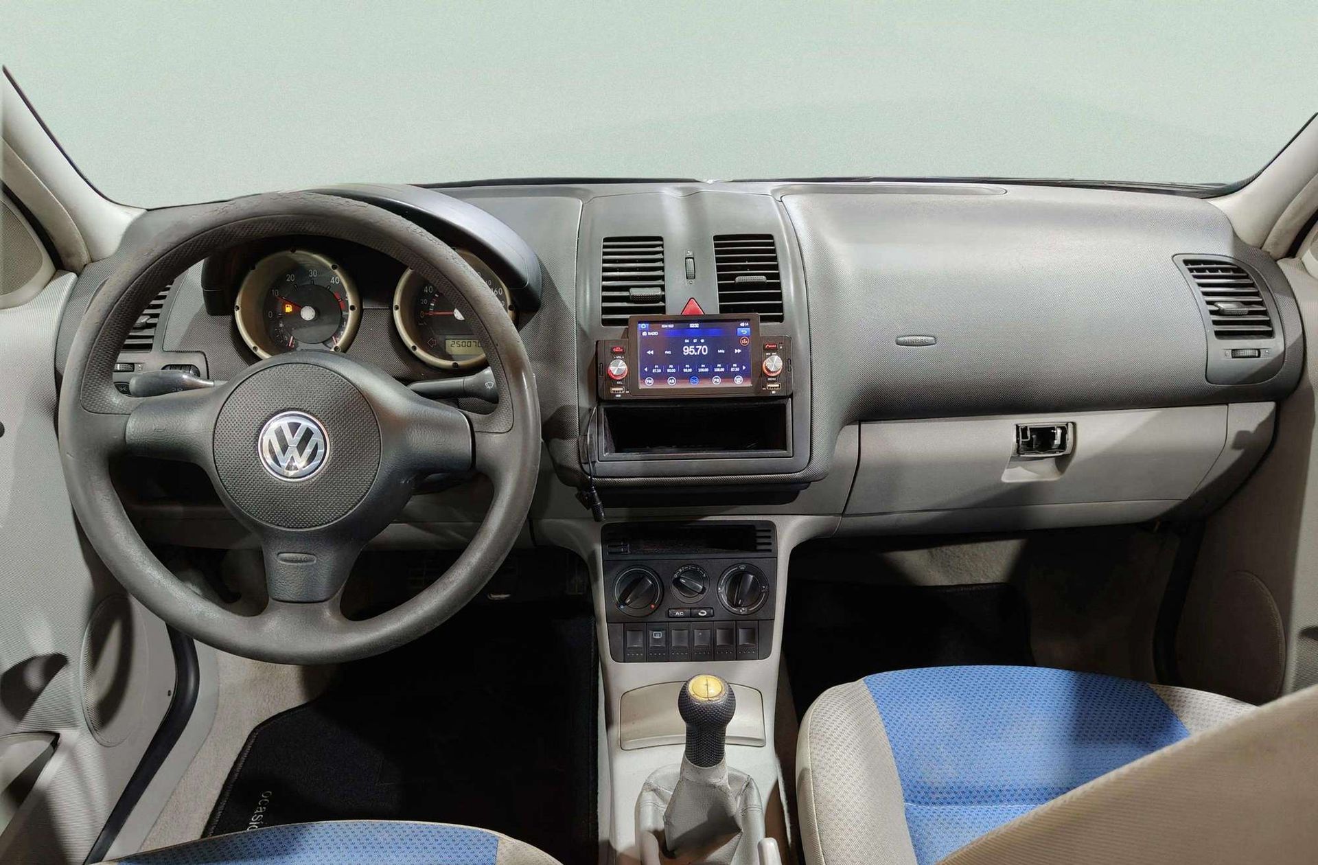 Volkswagen Polo 1.9 SDI Trendline - foto 6