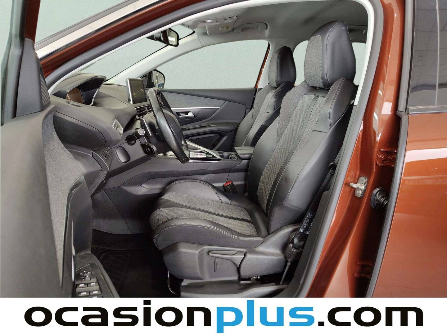 Foto asientos delanteros Peugeot 3008 Peugeot 3008 PureTech 130 Allure EAT8 (130 CV)