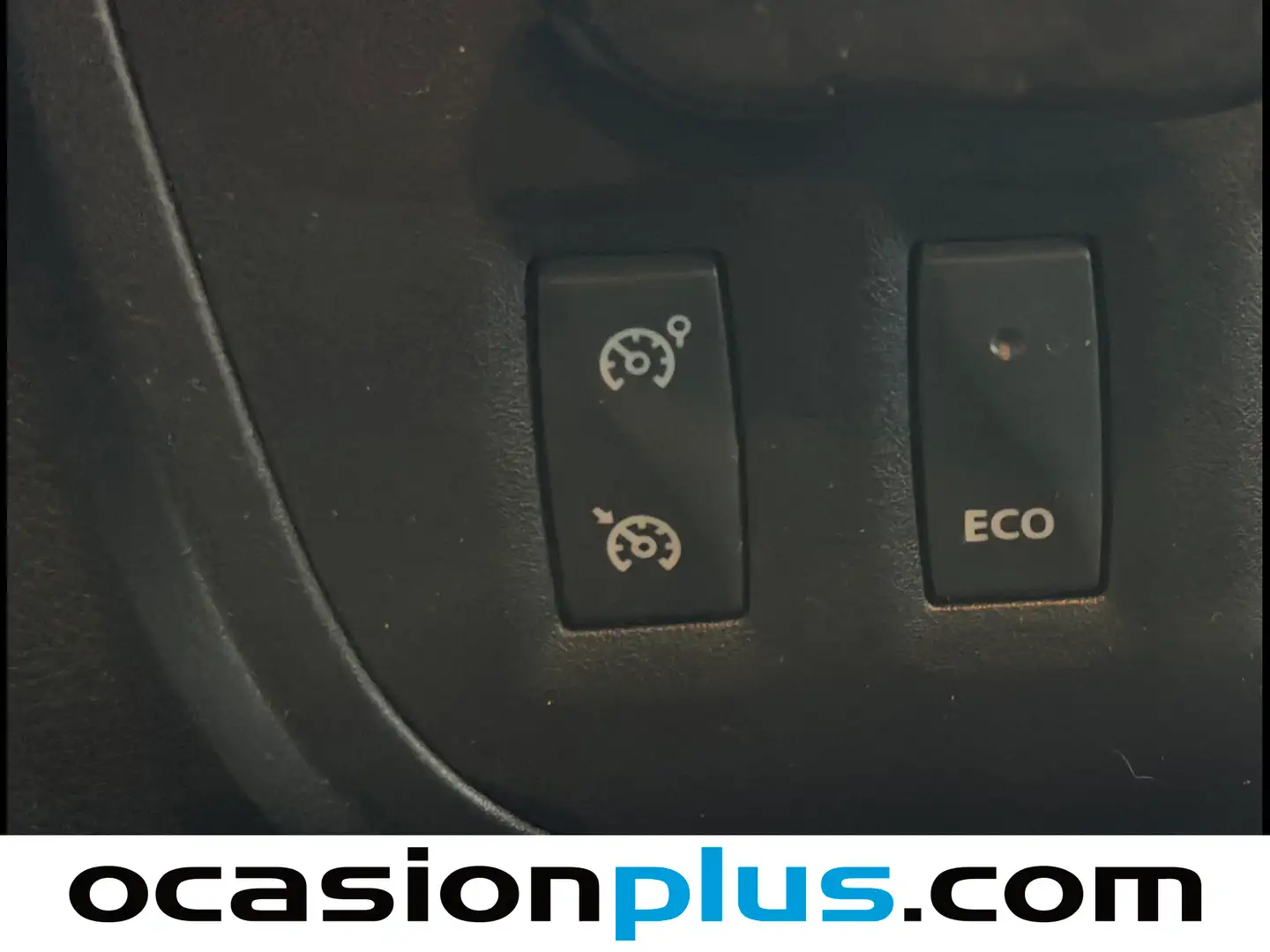 Foto Renault Master Renault Master Furgon dCi 130 DC T L2H2 3500 E6 (130 CV) Camperizada 3 Plazas