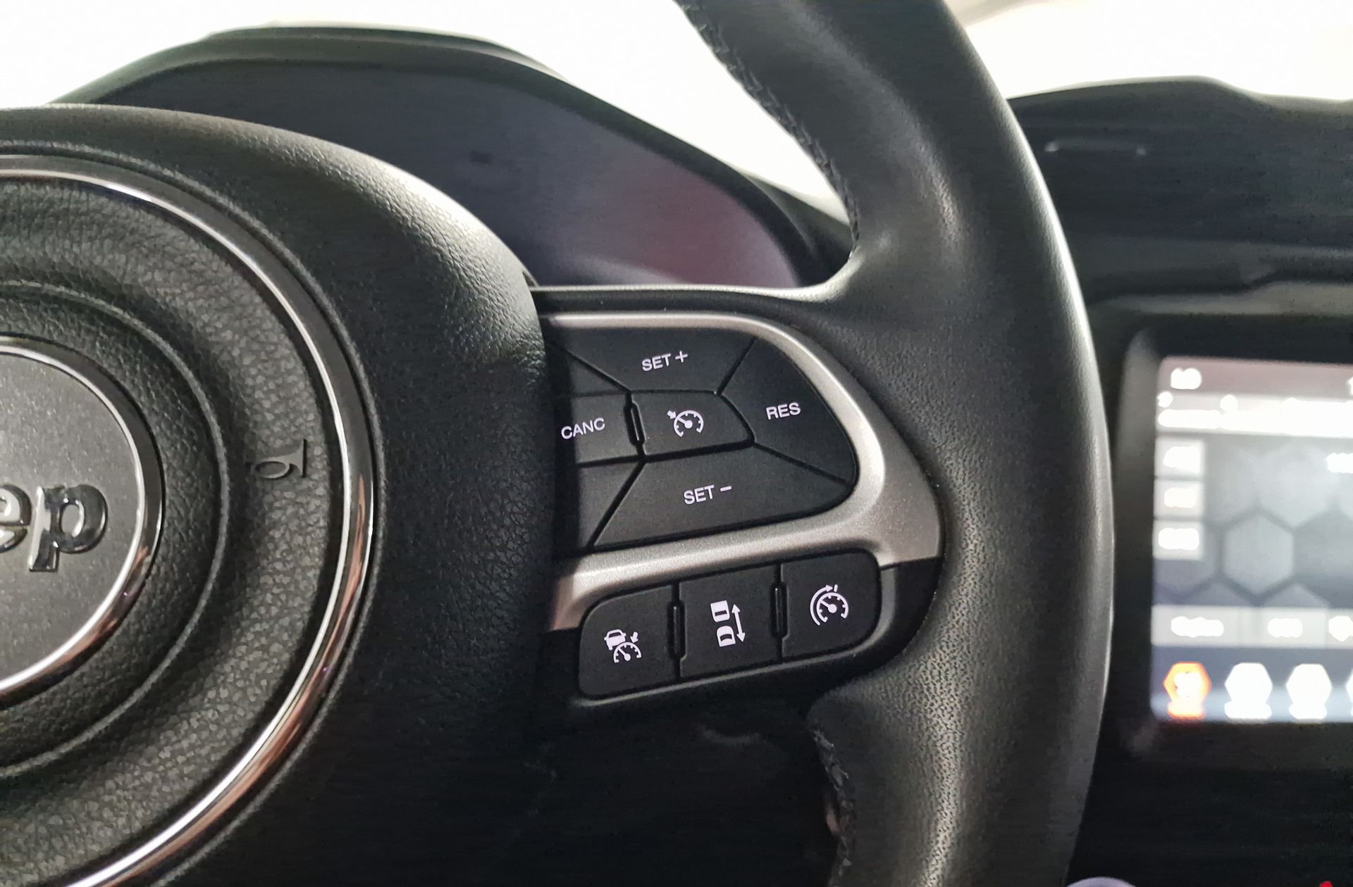 Jeep Renegade 1.0G Limited 4x2 - foto 22