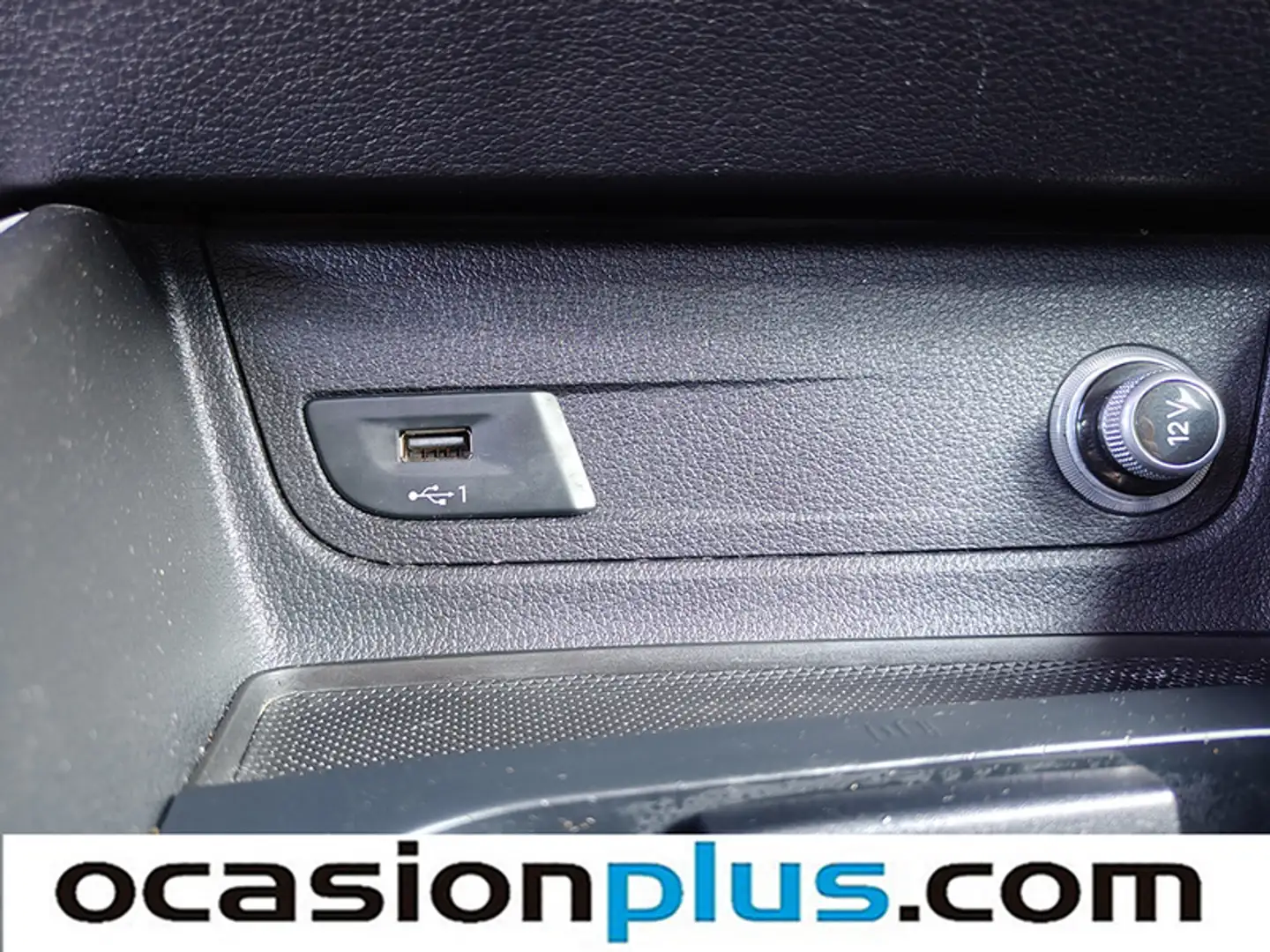 Foto Audi Q2 Audi Q2 design 35 TFSI (150 CV)