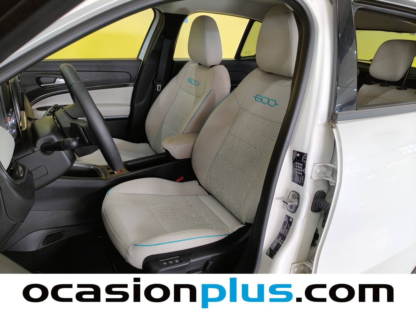 Fiat 600 Fiat 600 1.2 MHEV La prima DDCT (100 CV) 100cv