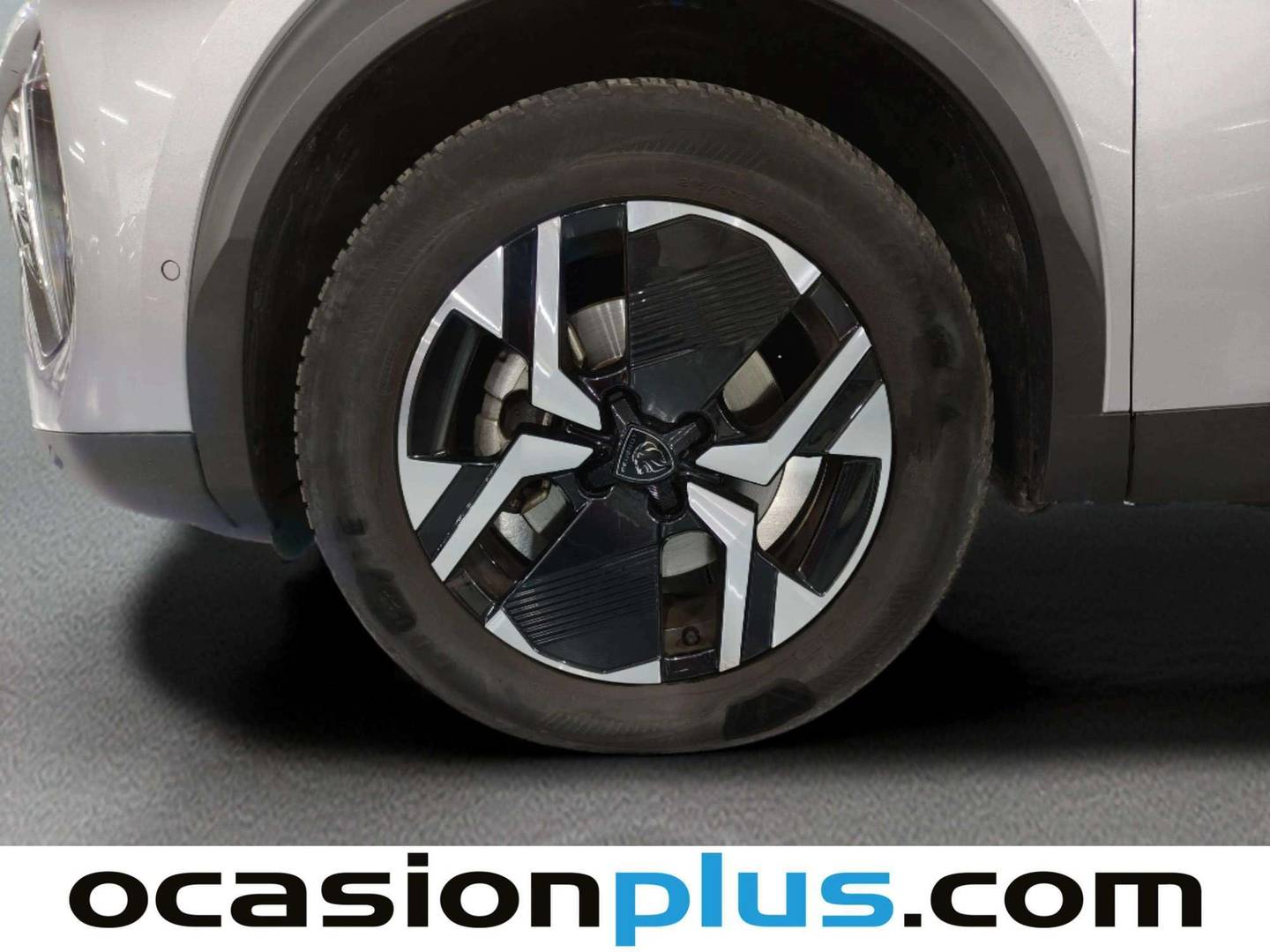 Peugeot 2008 Peugeot 2008 Allure Hybrid eDCS6 (145 CV) km 0