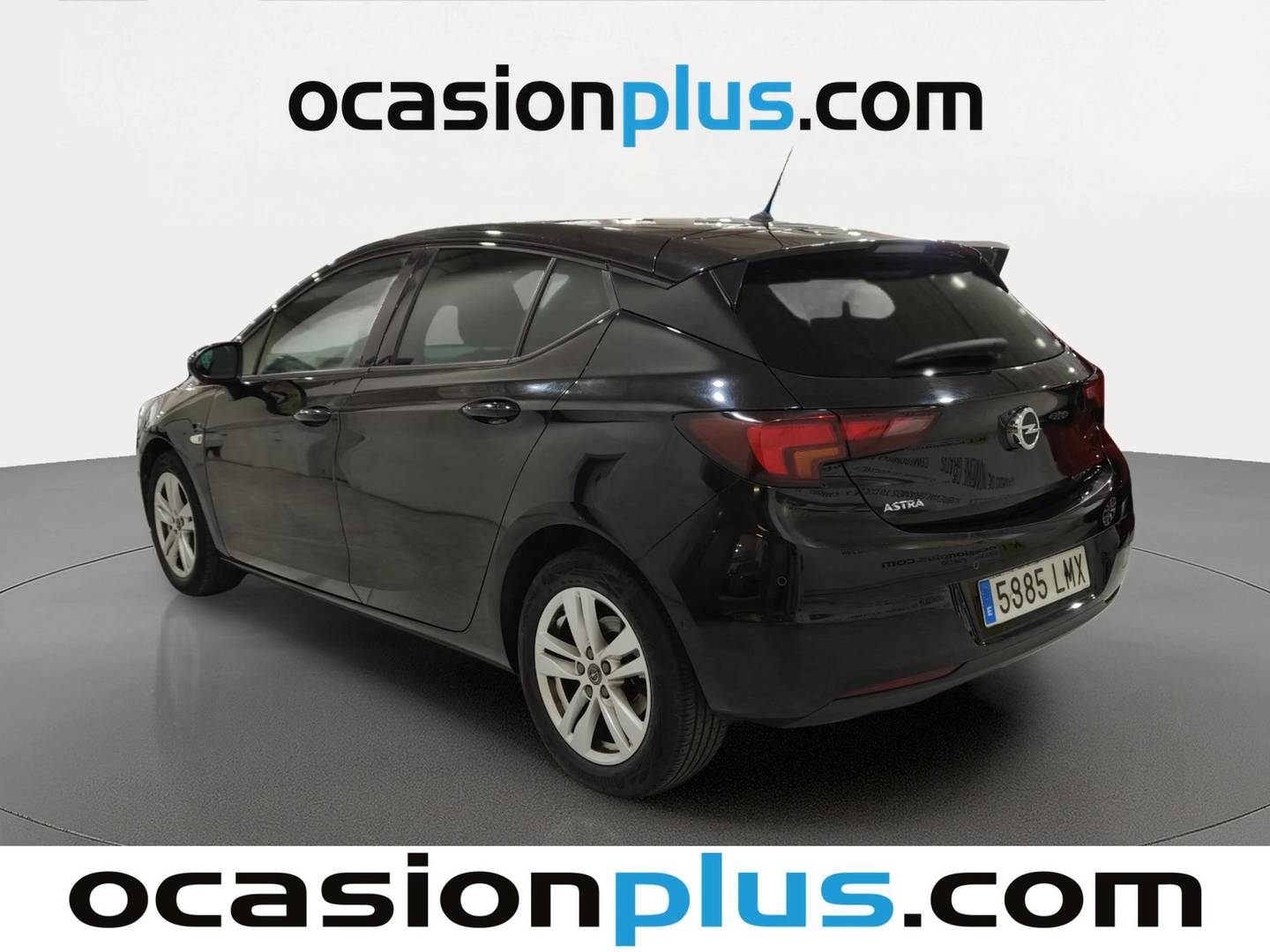 Foto trasera Opel Astra Opel Astra 1.5 D Edition (105 CV) izquierda