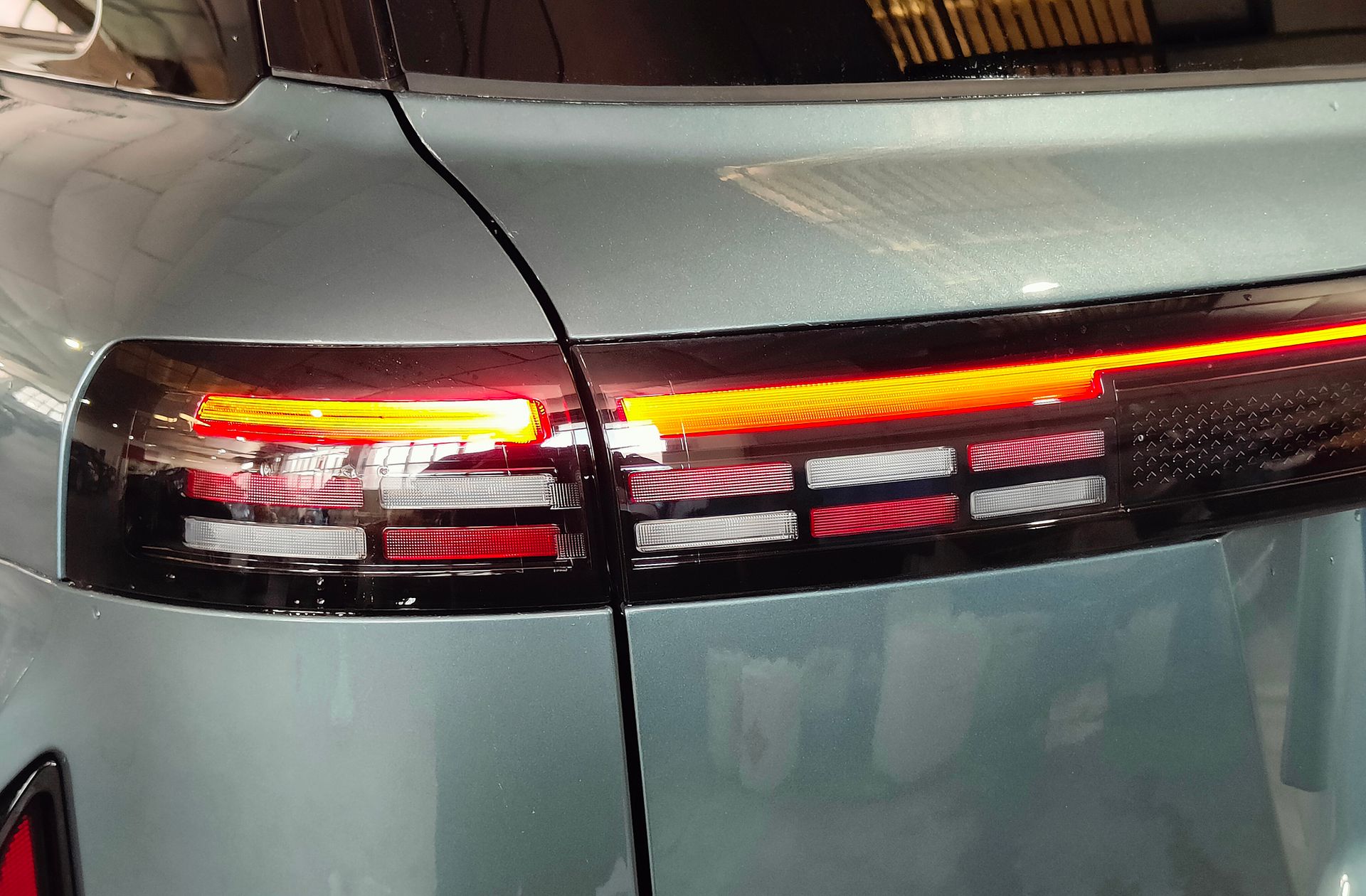 Jaecoo 7 1.5 T-GDi PHEV +1DHT Select FWD - foto 17