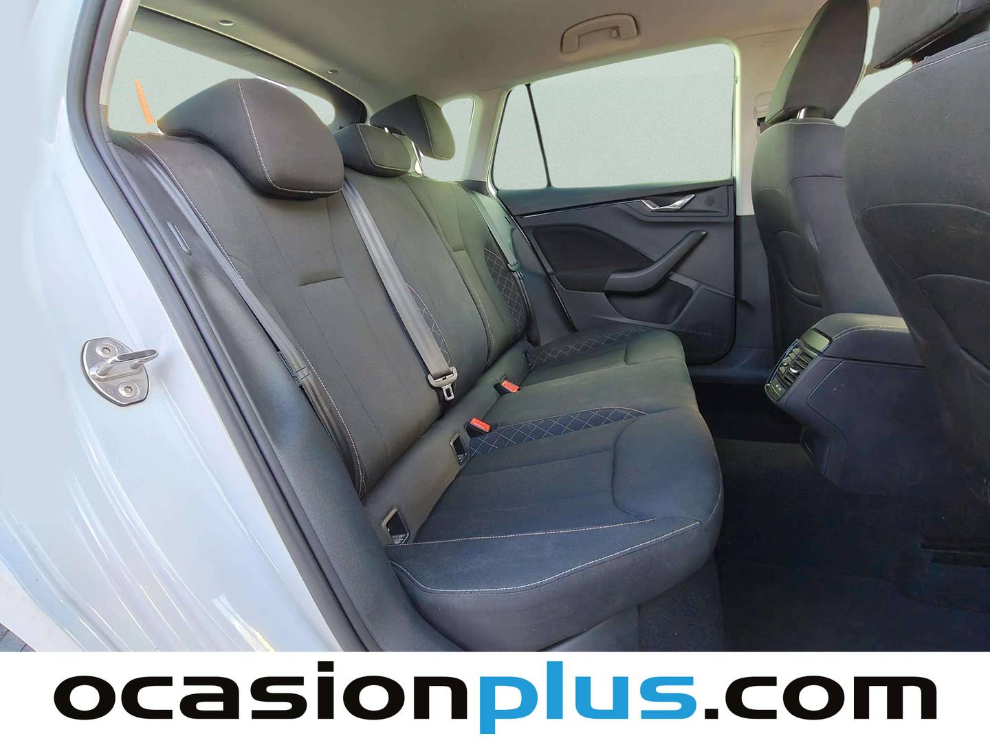 Foto Skoda Kamiq Skoda Kamiq 1.0 TSI Ambition (110 CV)