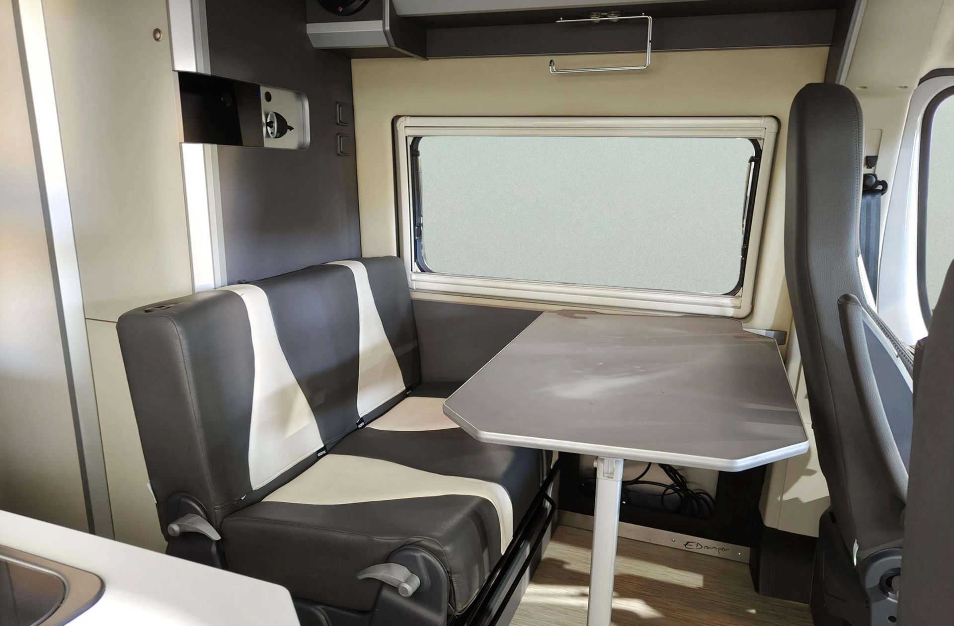 Fiat Ducato Furgón Maxi 35 L4 H3 2.3 1FA - foto 11