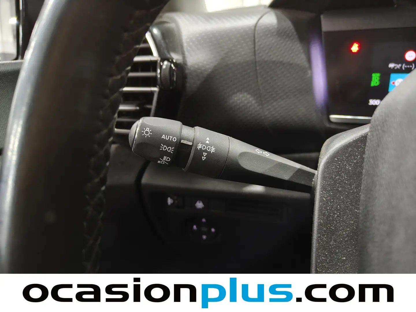 Foto Citroën C4 Citroen C4 BlueHDi 130 S&S Shine EAT8 (130 CV)