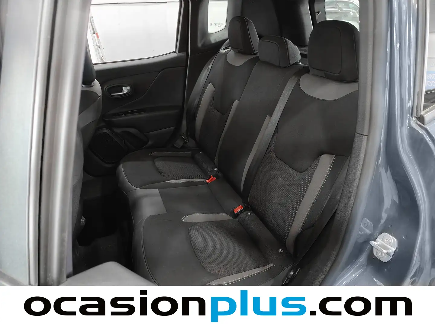 Foto Jeep Renegade Jeep Renegade eHybrid 1.5 Limited ATX (130 CV)