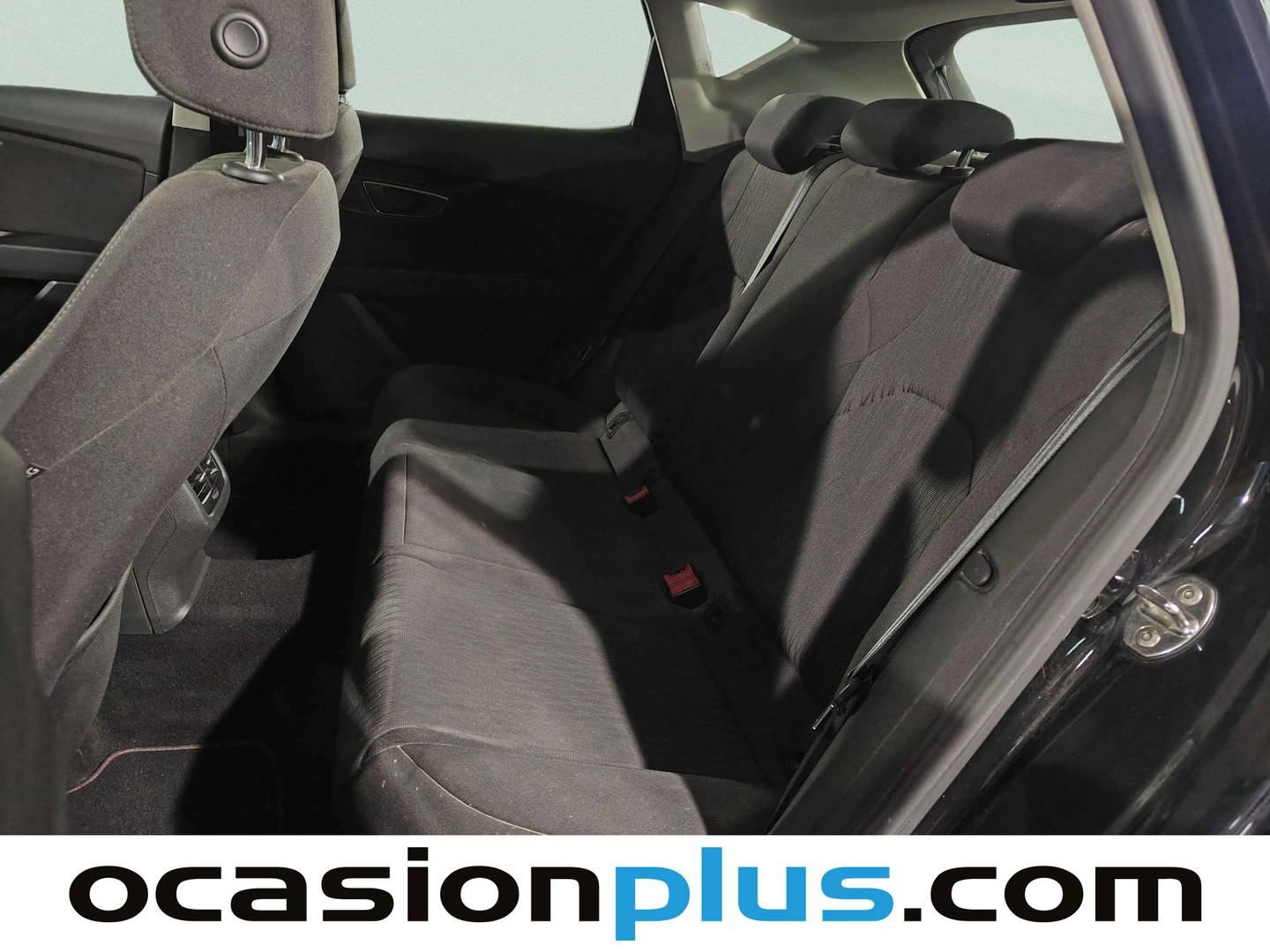 Foto asientos traseros Seat León Seat León 1.6 TDI S&S Style (105 CV)