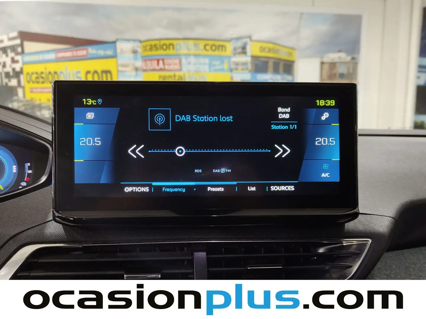 Foto Peugeot 3008 Hybrid Peugeot 3008 Hybrid 300 Allure Pack e-EAT8 (300 CV)