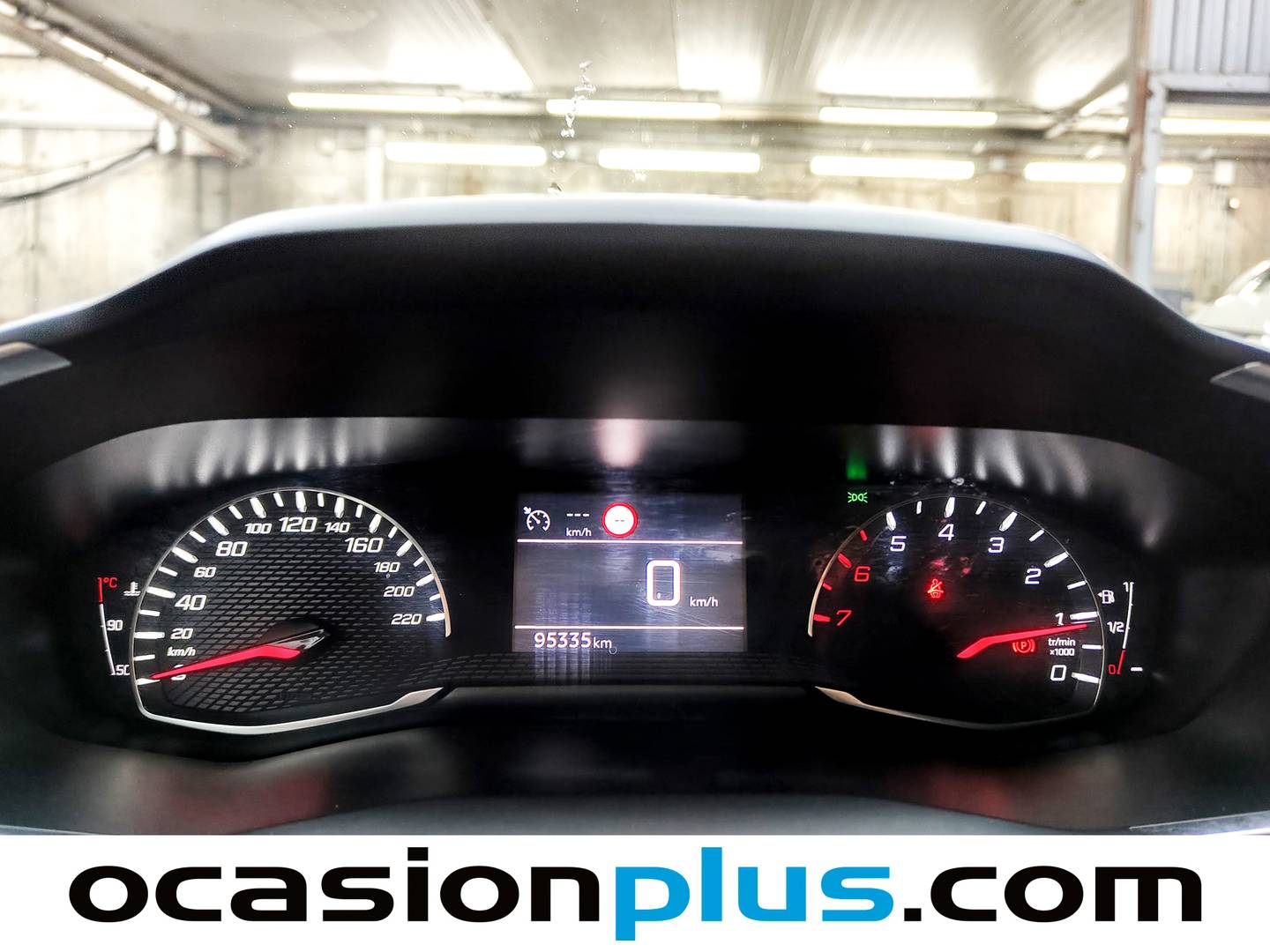 Foto Peugeot 2008 Peugeot 2008 PureTech 100 S&S Allure Pack  (100 CV)