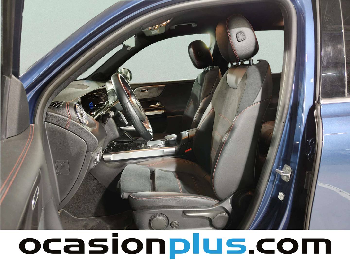 Foto asientos delanteros Mercedes EQB Mercedes EQB 250 (190 CV) Pack AMG