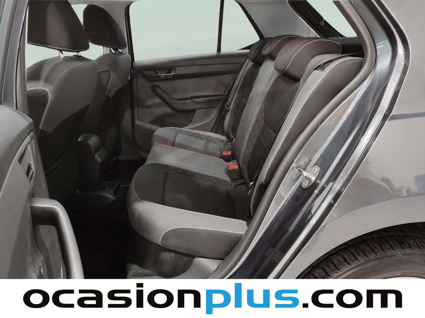 Foto asientos traseros Skoda Fabia Skoda Fabia 1.0 TSI Ambition Plus (95 CV)