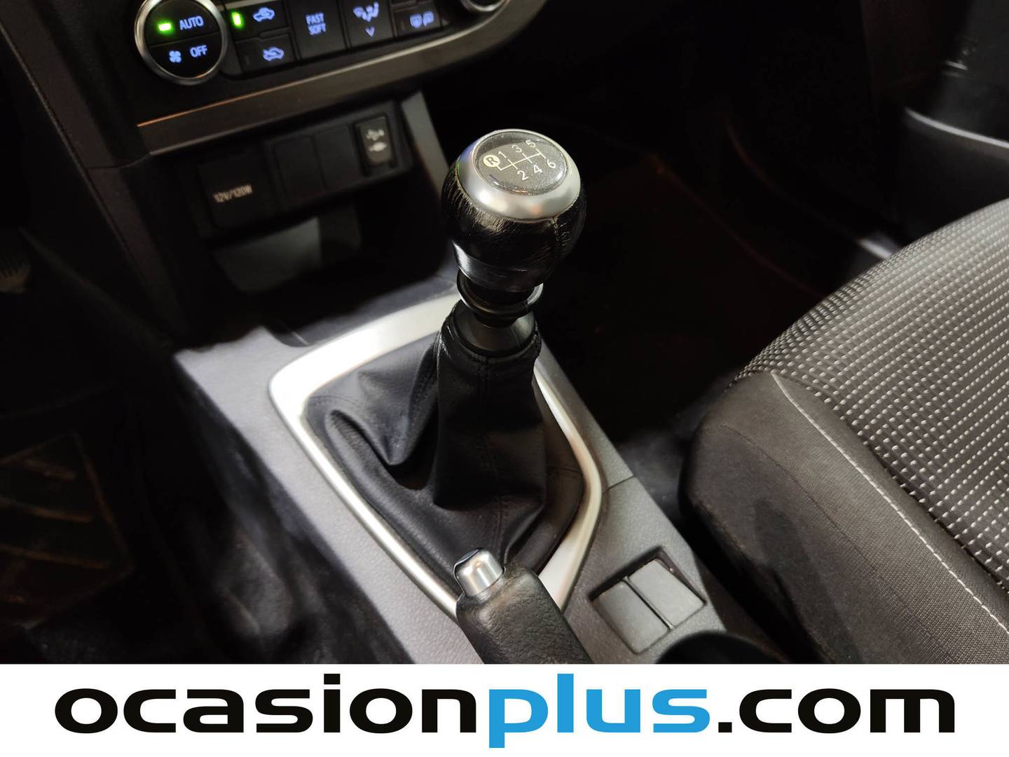 Toyota Auris Toyota Auris 130 Touring Sports Active (132 CV) de segunda mano